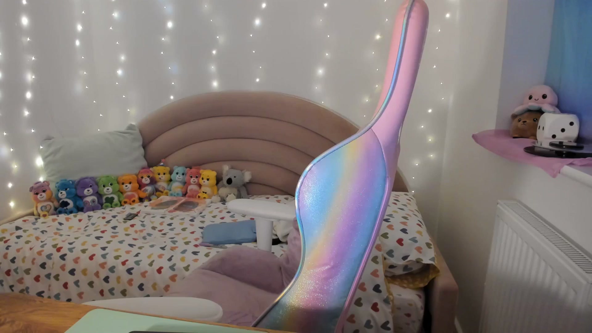 Gallery image thumbnail from JessieBear_'s myfreecams stream on, 12/07/2023, 15:57 image 19 of 20