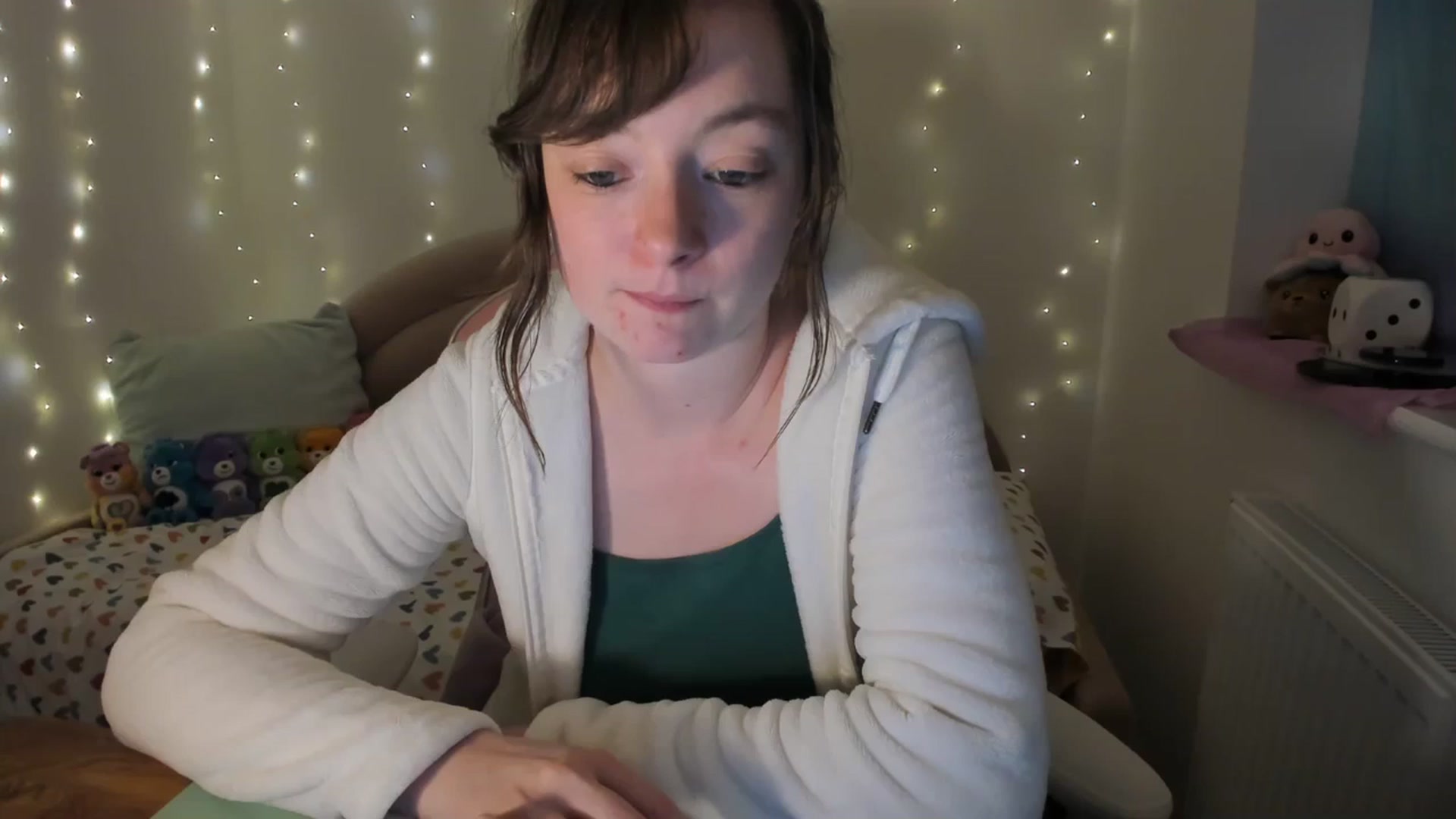 Gallery image thumbnail from JessieBear_'s myfreecams stream on, 12/07/2023, 17:16 image 20 of 20