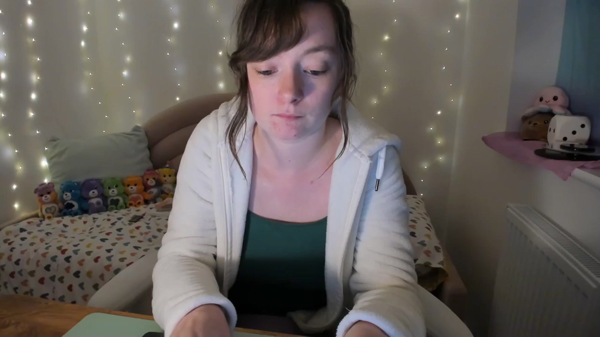 Gallery image thumbnail from JessieBear_'s myfreecams stream on, 12/07/2023, 18:09 image 1 of 20
