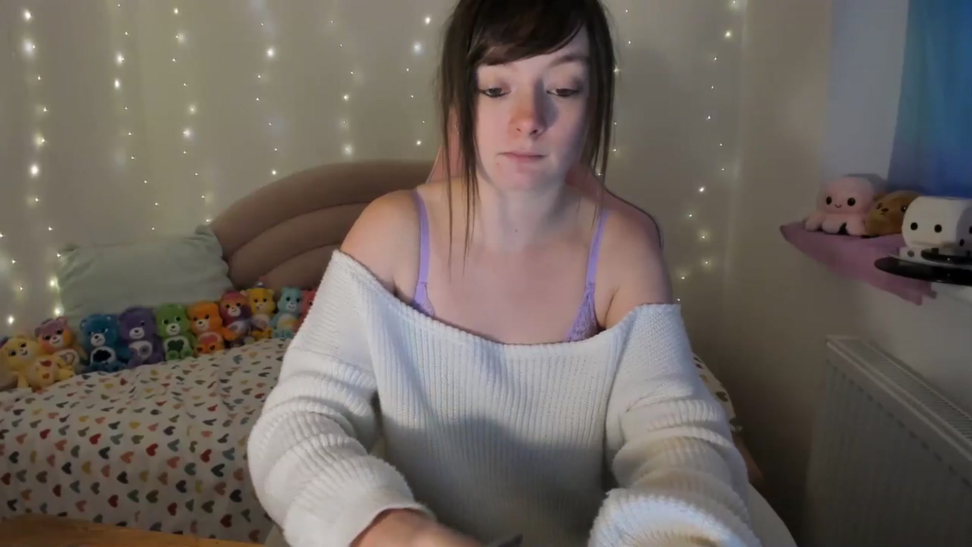 Gallery image thumbnail from JessieBear_'s myfreecams stream on, 01/04/2024, 16:47 image 15 of 20