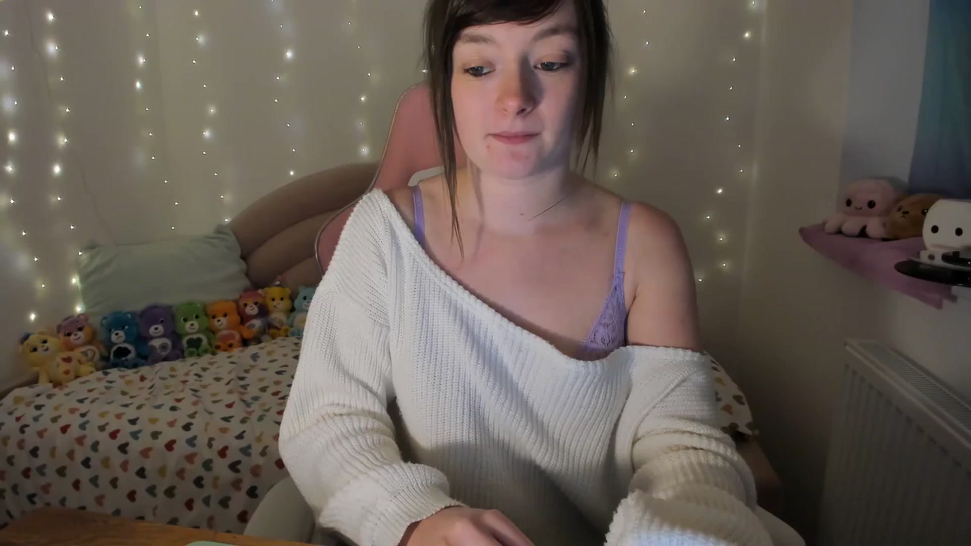Gallery image thumbnail from JessieBear_'s myfreecams stream on, 01/04/2024, 17:58 image 9 of 20