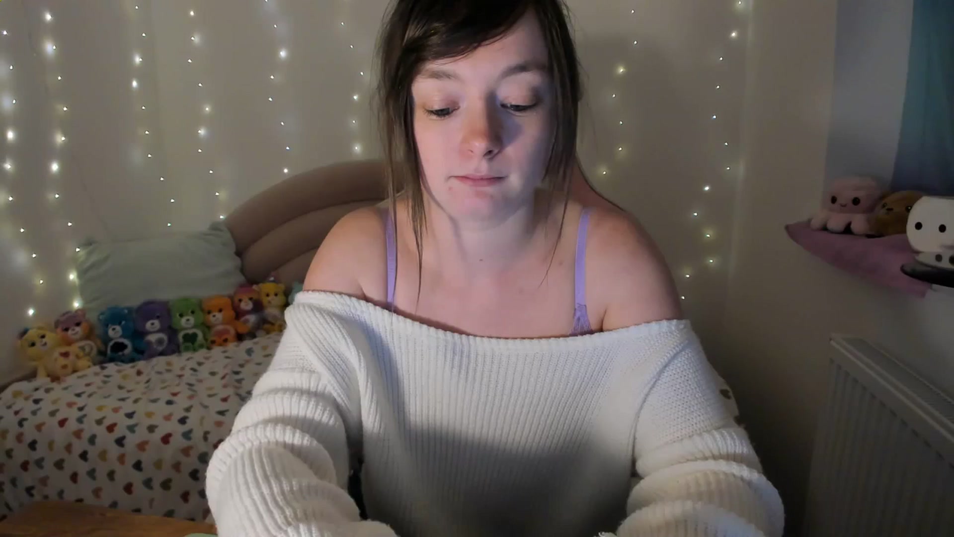 Gallery image thumbnail from JessieBear_'s myfreecams stream on, 01/04/2024, 17:58 image 18 of 20