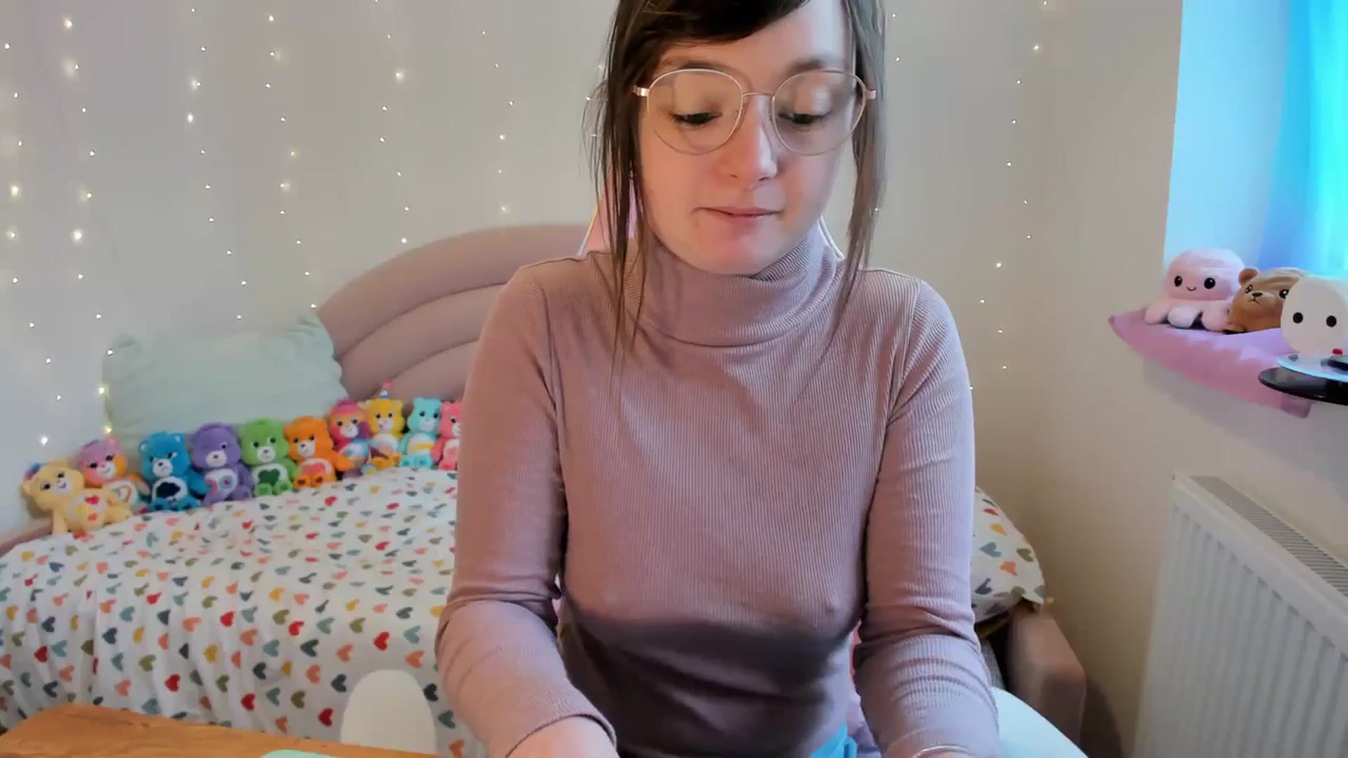 Gallery image thumbnail from JessieBear_'s myfreecams stream on, 01/05/2024, 13:24 image 17 of 20