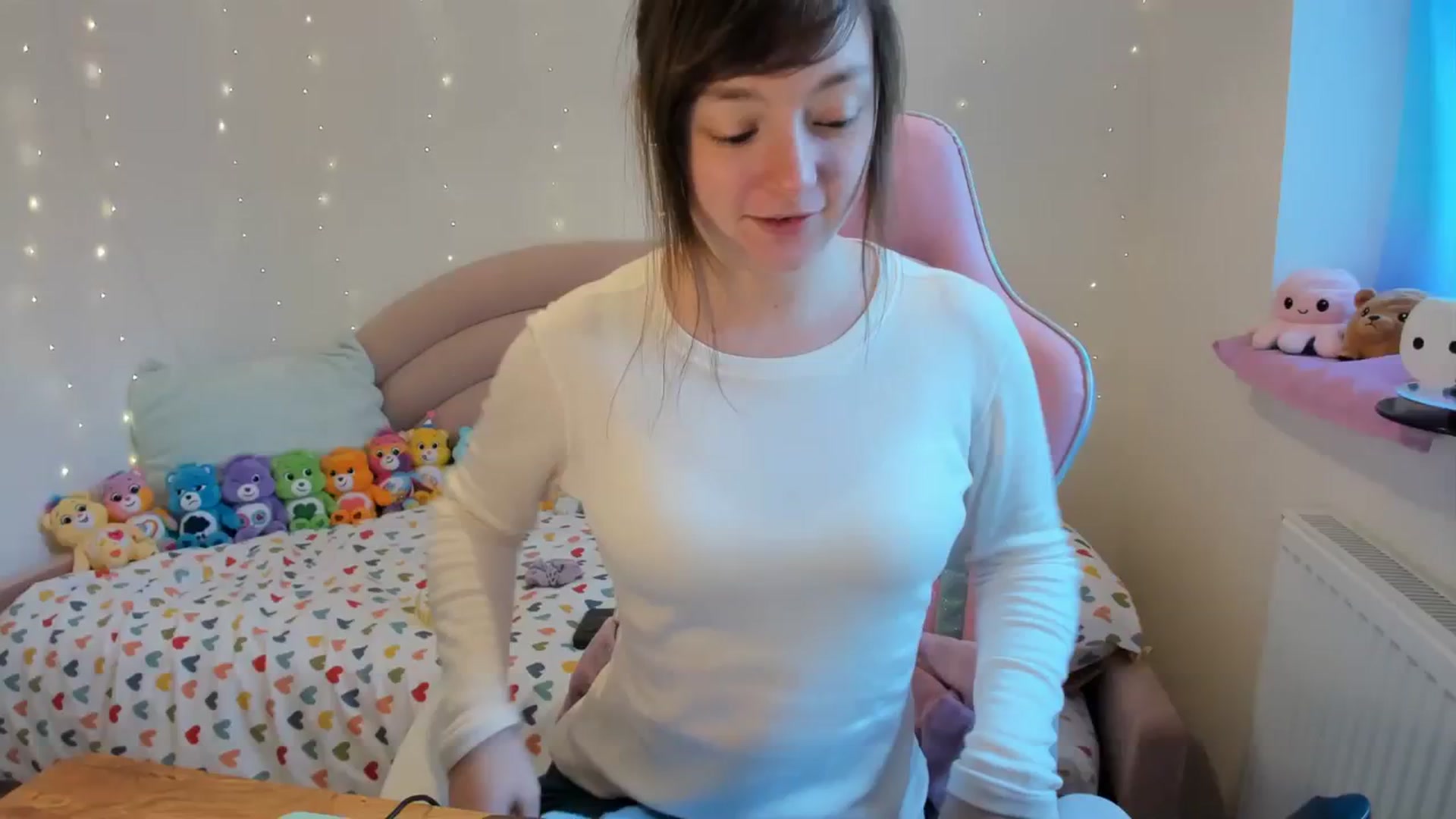 Gallery image thumbnail from JessieBear_'s myfreecams stream on, 01/08/2024, 16:52 image 2 of 20