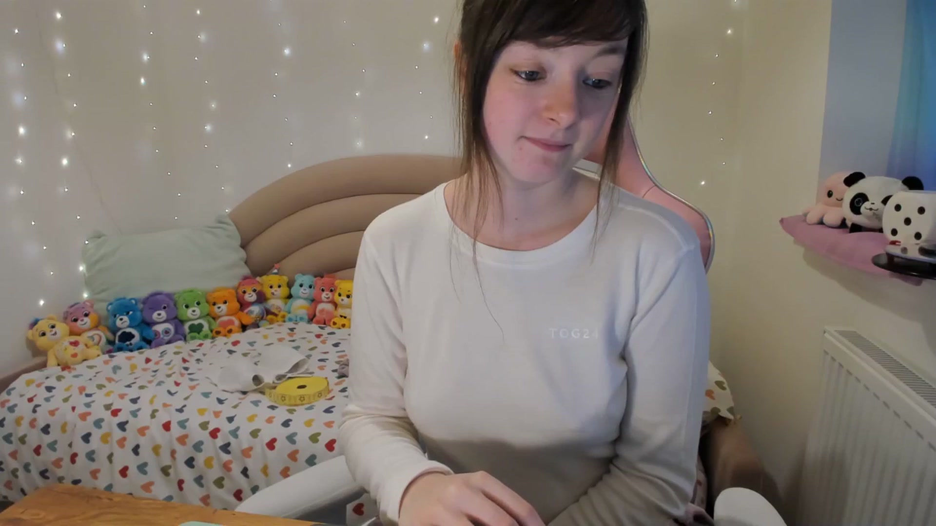 Gallery image thumbnail from JessieBear_'s myfreecams stream on, 01/08/2024, 16:52 image 17 of 20