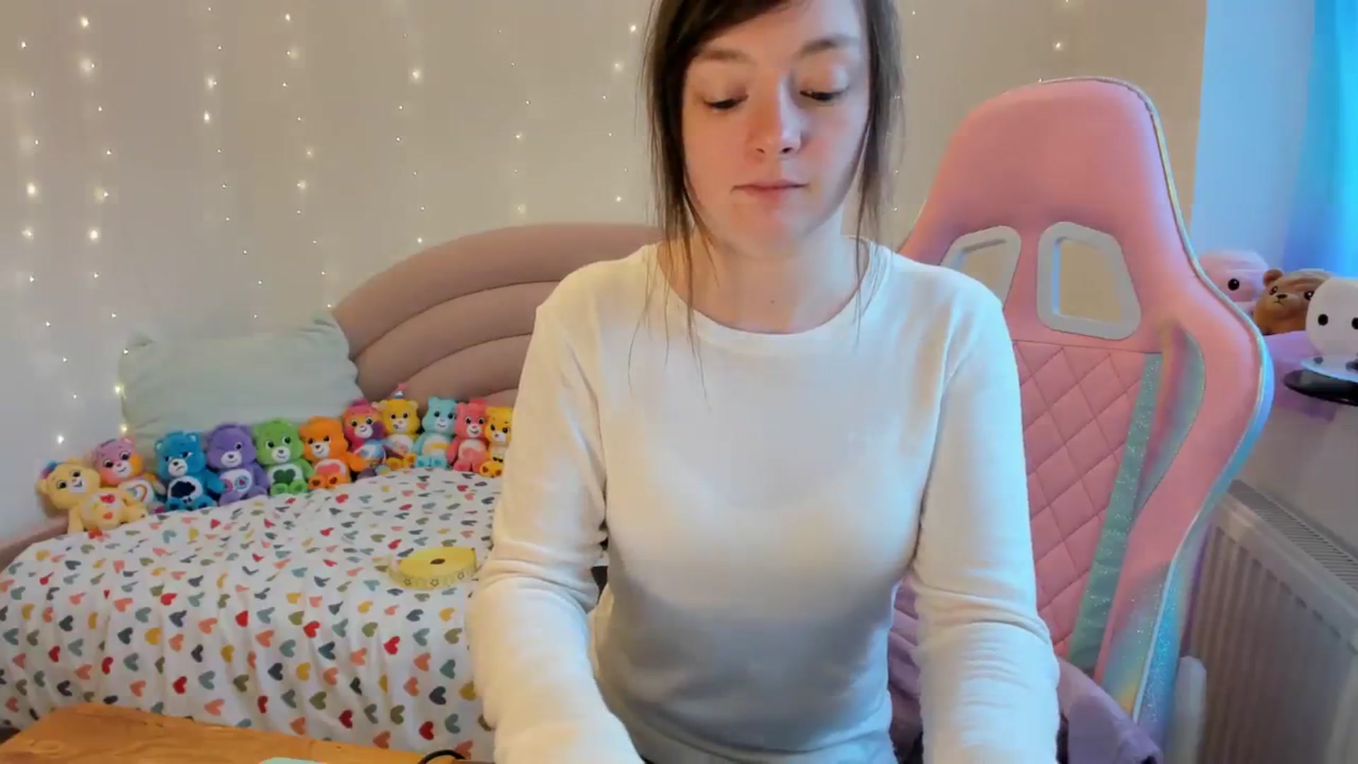 Gallery image thumbnail from JessieBear_'s myfreecams stream on, 01/08/2024, 16:52 image 4 of 20