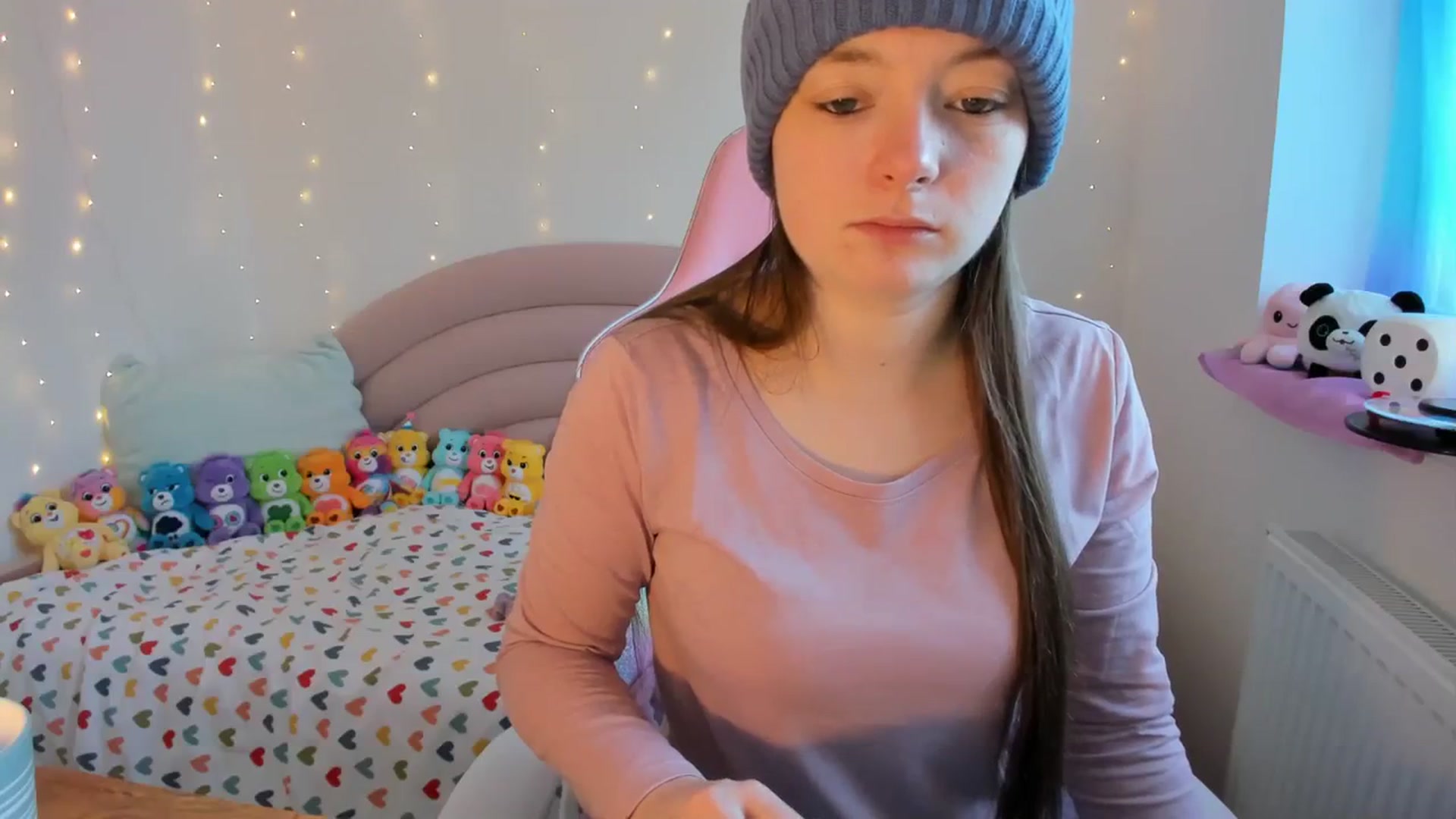 Gallery image thumbnail from JessieBear_'s myfreecams stream on, 01/09/2024, 14:49 image 13 of 20