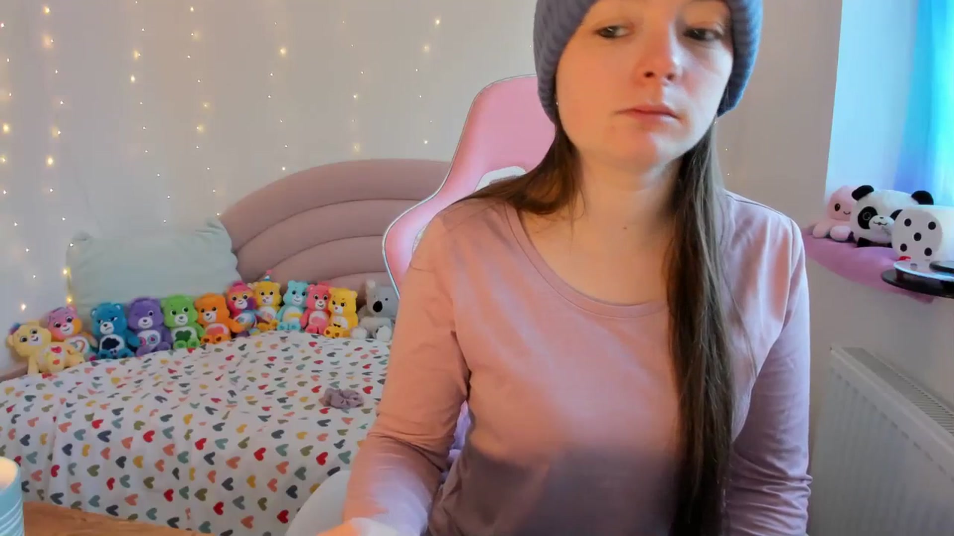 Gallery image thumbnail from JessieBear_'s myfreecams stream on, 01/09/2024, 14:49 image 11 of 20