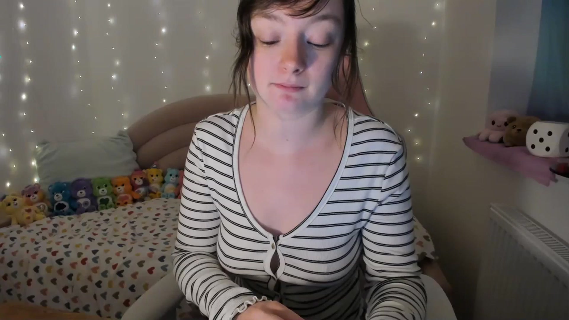 Gallery image thumbnail from JessieBear_'s myfreecams stream on, 01/11/2024, 18:20 image 4 of 20