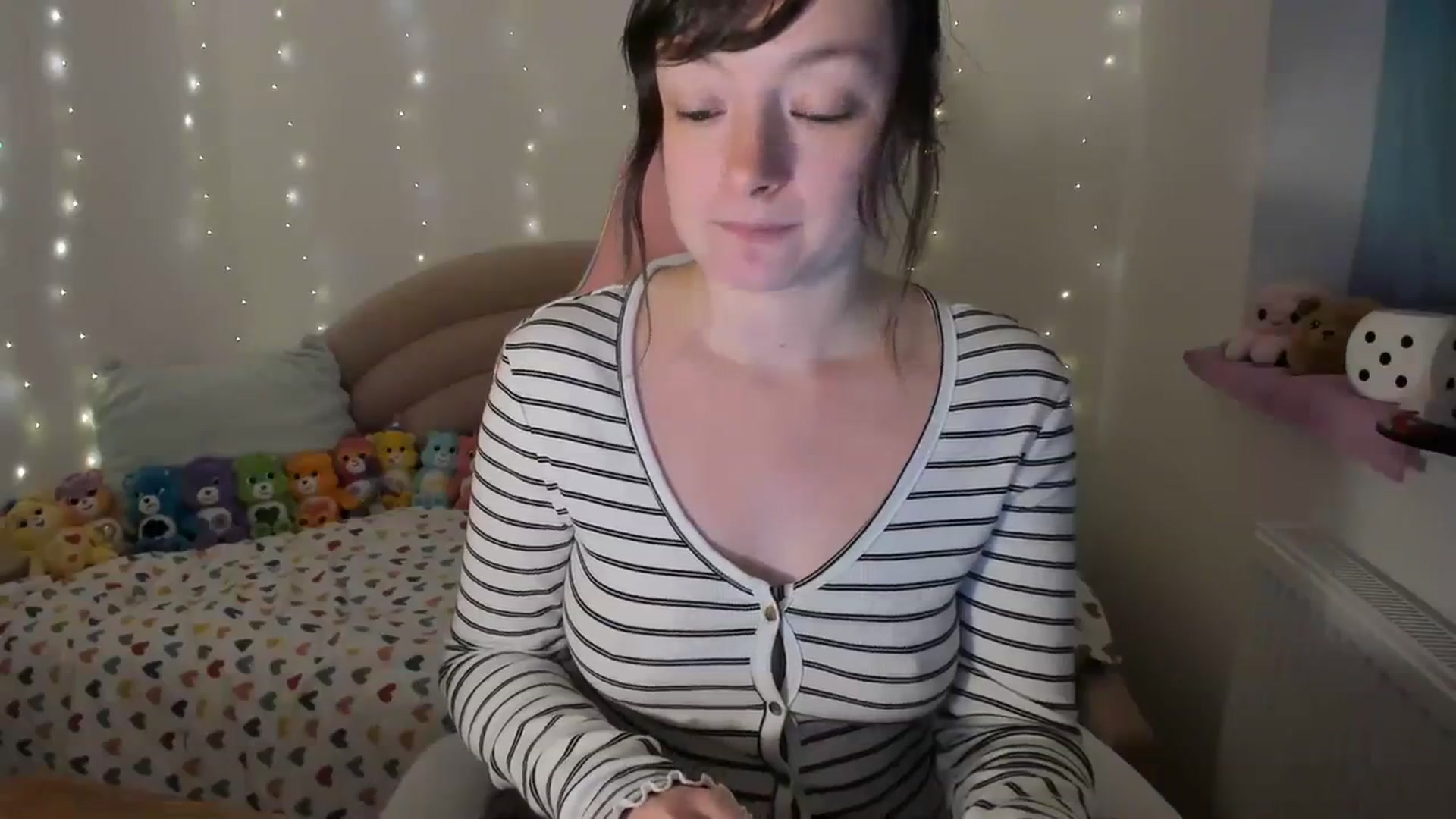 Gallery image thumbnail from JessieBear_'s myfreecams stream on, 01/11/2024, 18:20 image 15 of 20