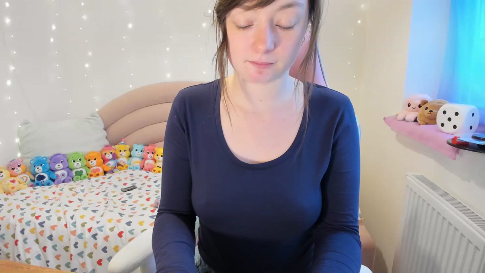 Gallery image thumbnail from JessieBear_'s myfreecams stream on, 01/12/2024, 15:33 image 14 of 20