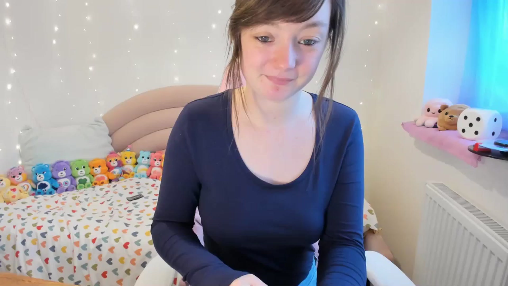 Gallery image thumbnail from JessieBear_'s myfreecams stream on, 01/12/2024, 15:33 image 2 of 20