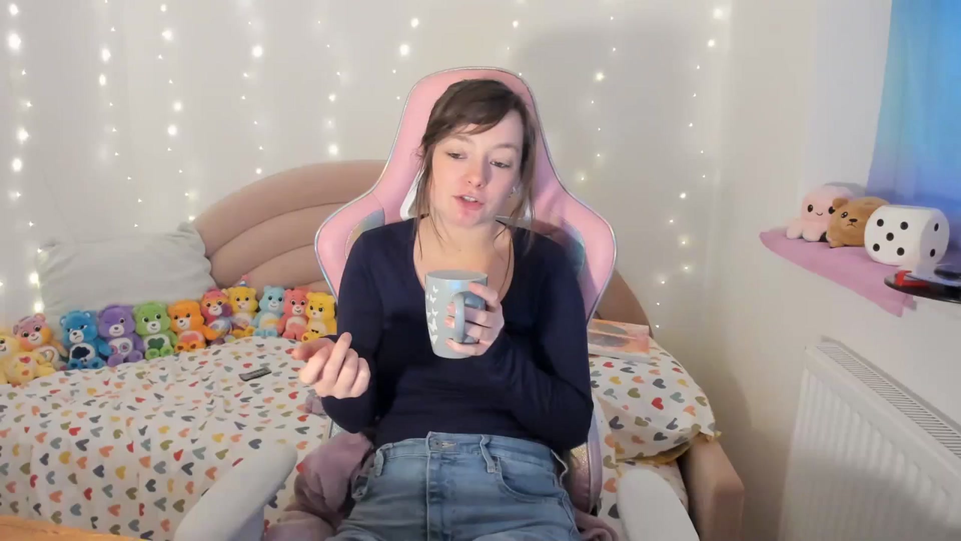 Gallery image thumbnail from JessieBear_'s myfreecams stream on, 01/12/2024, 17:55 image 5 of 20