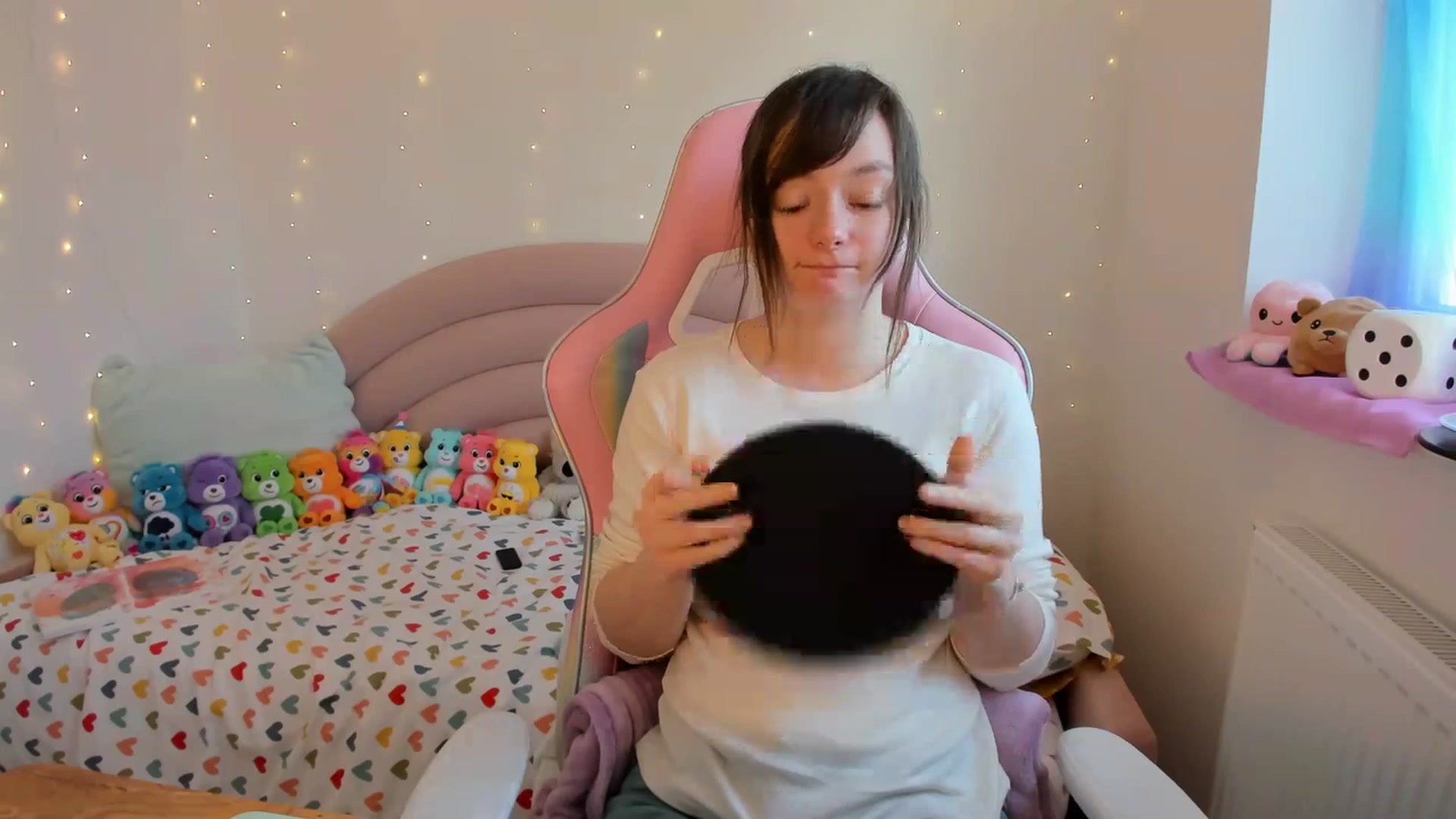 Gallery image thumbnail from JessieBear_'s myfreecams stream on, 01/15/2024, 14:16 image 5 of 20