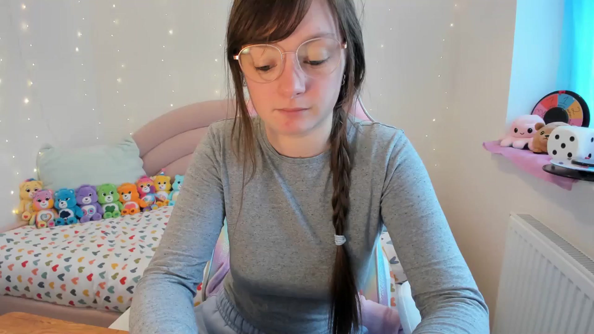 Gallery image thumbnail from JessieBear_'s myfreecams stream on, 01/16/2024, 15:56 image 3 of 20