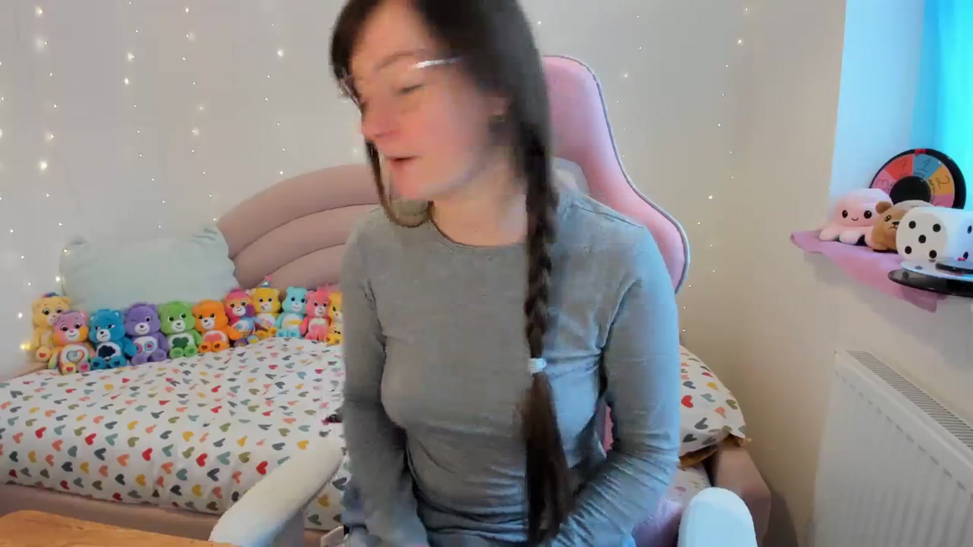 Gallery image thumbnail from JessieBear_'s myfreecams stream on, 01/16/2024, 15:56 image 8 of 20