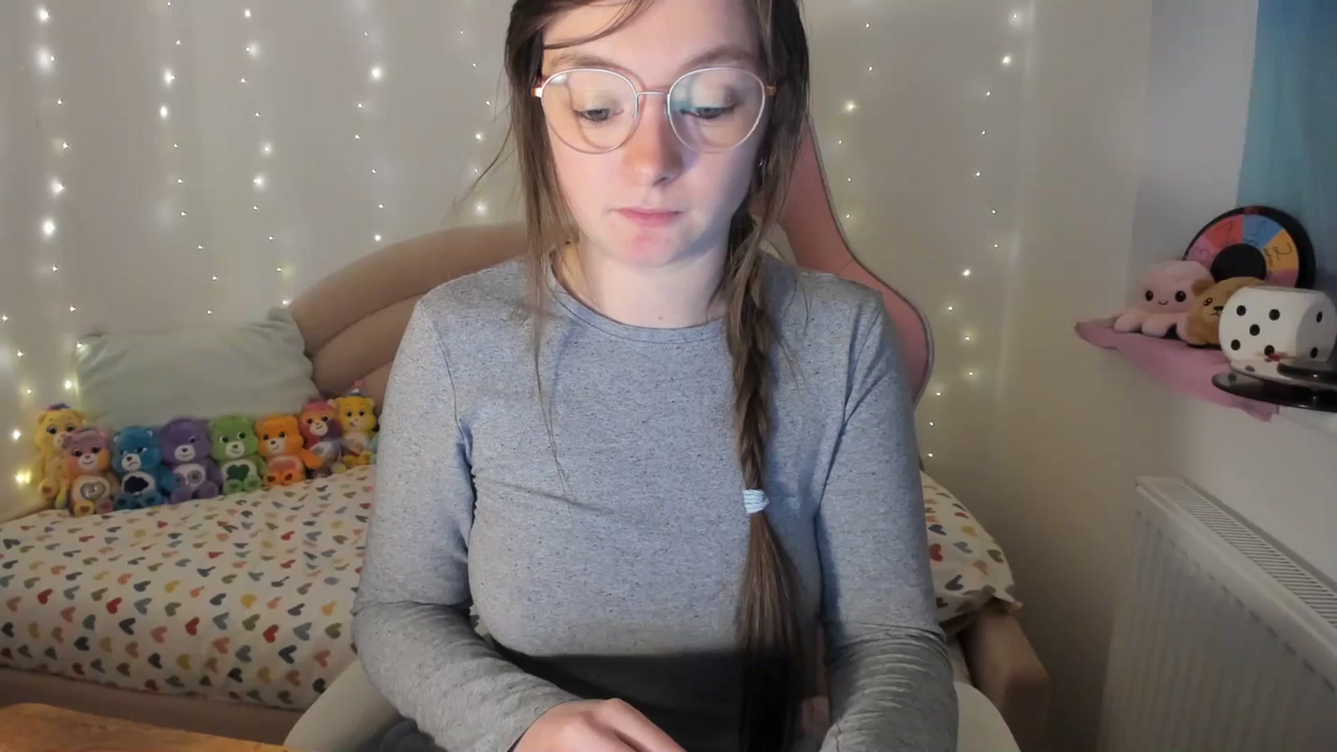 Gallery image thumbnail from JessieBear_'s myfreecams stream on, 01/16/2024, 18:02 image 18 of 20
