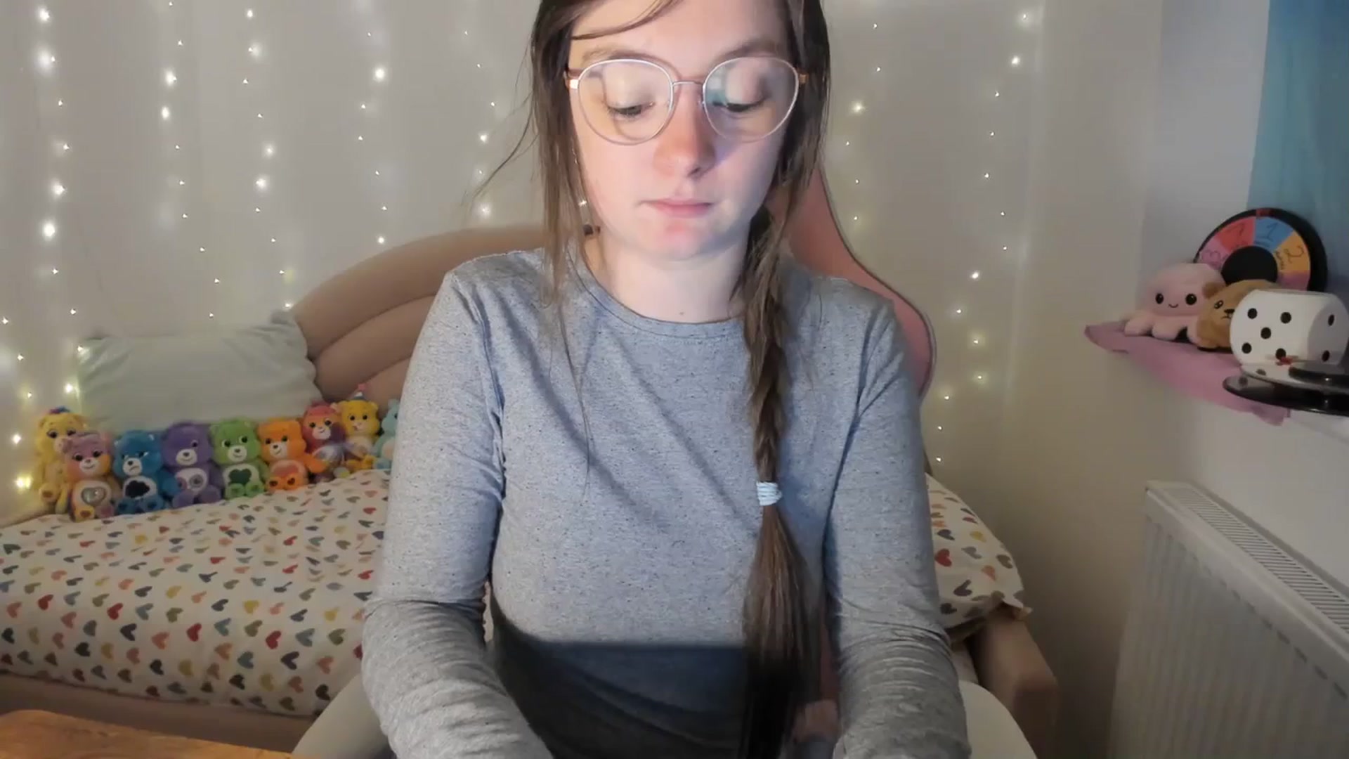 Gallery image thumbnail from JessieBear_'s myfreecams stream on, 01/16/2024, 18:02 image 16 of 20