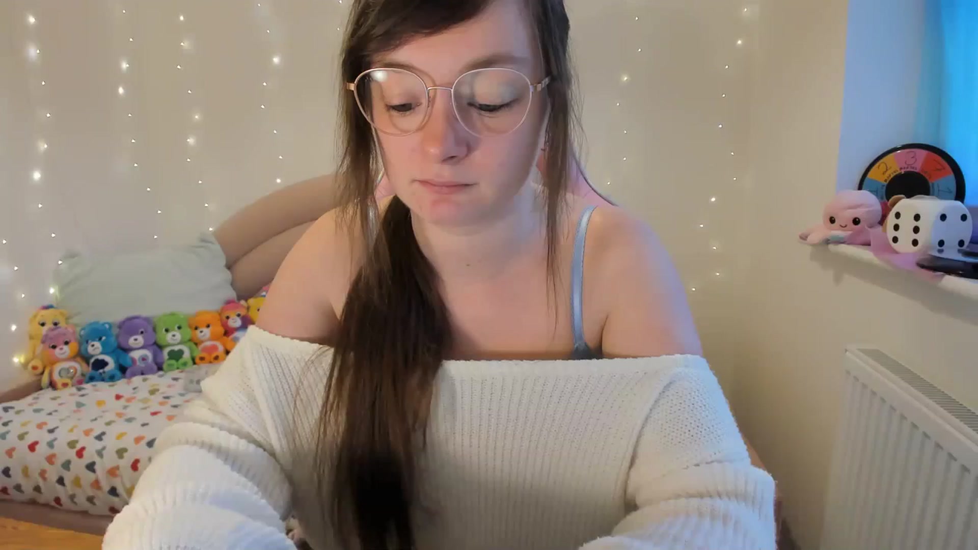 Gallery image thumbnail from JessieBear_'s myfreecams stream on, 01/23/2024, 15:50 image 16 of 20