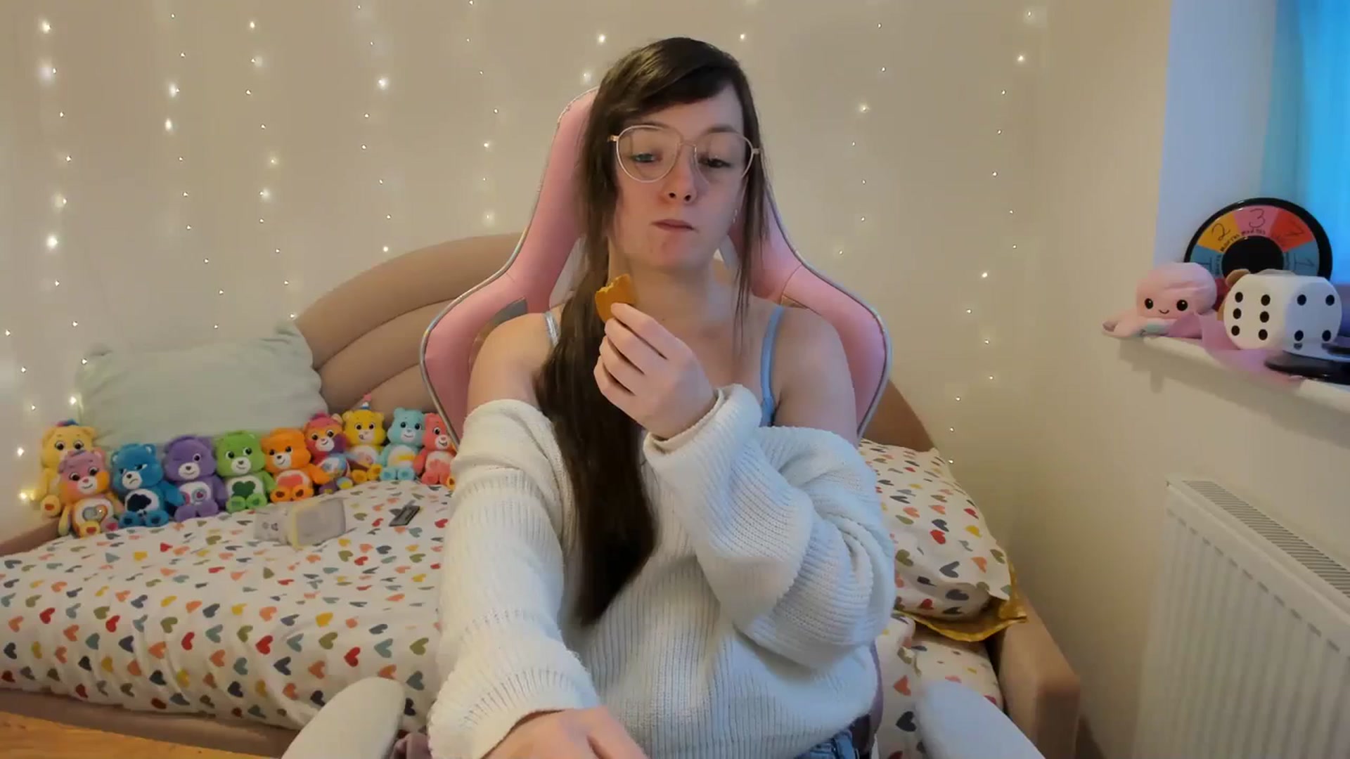Gallery image thumbnail from JessieBear_'s myfreecams stream on, 01/23/2024, 15:50 image 13 of 20
