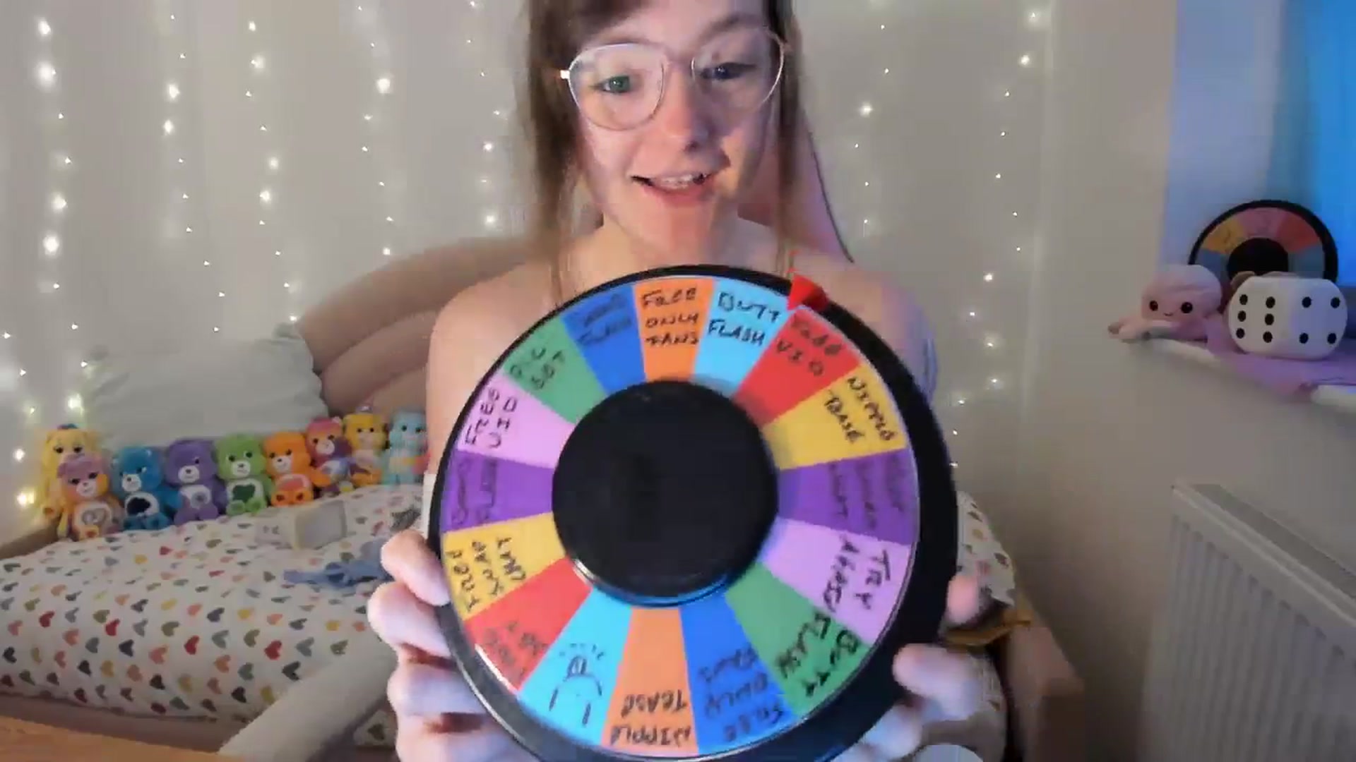 Gallery image thumbnail from JessieBear_'s myfreecams stream on, 01/23/2024, 17:54 image 2 of 20