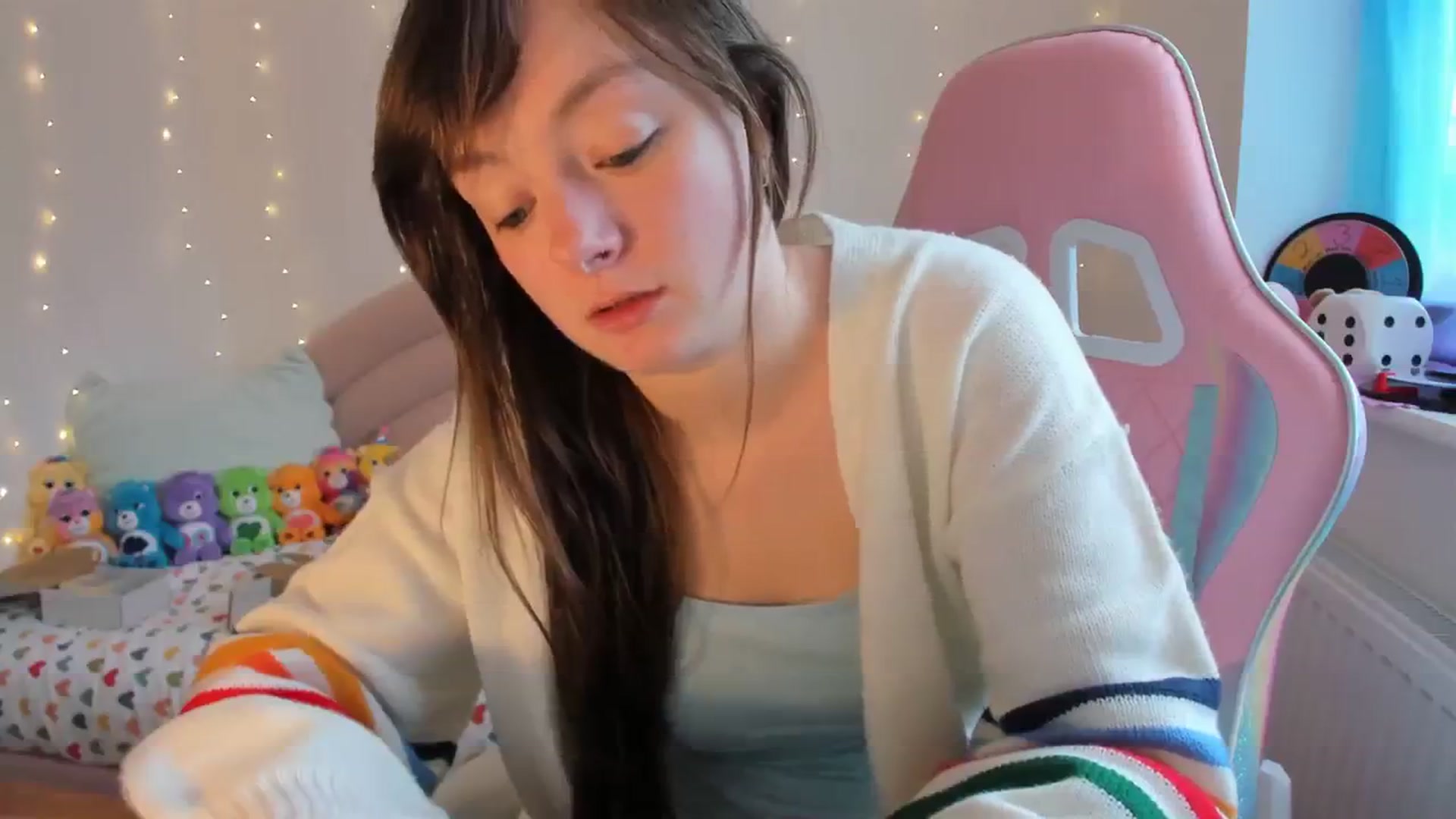 Gallery image thumbnail from JessieBear_'s myfreecams stream on, 01/25/2024, 15:16 image 19 of 20