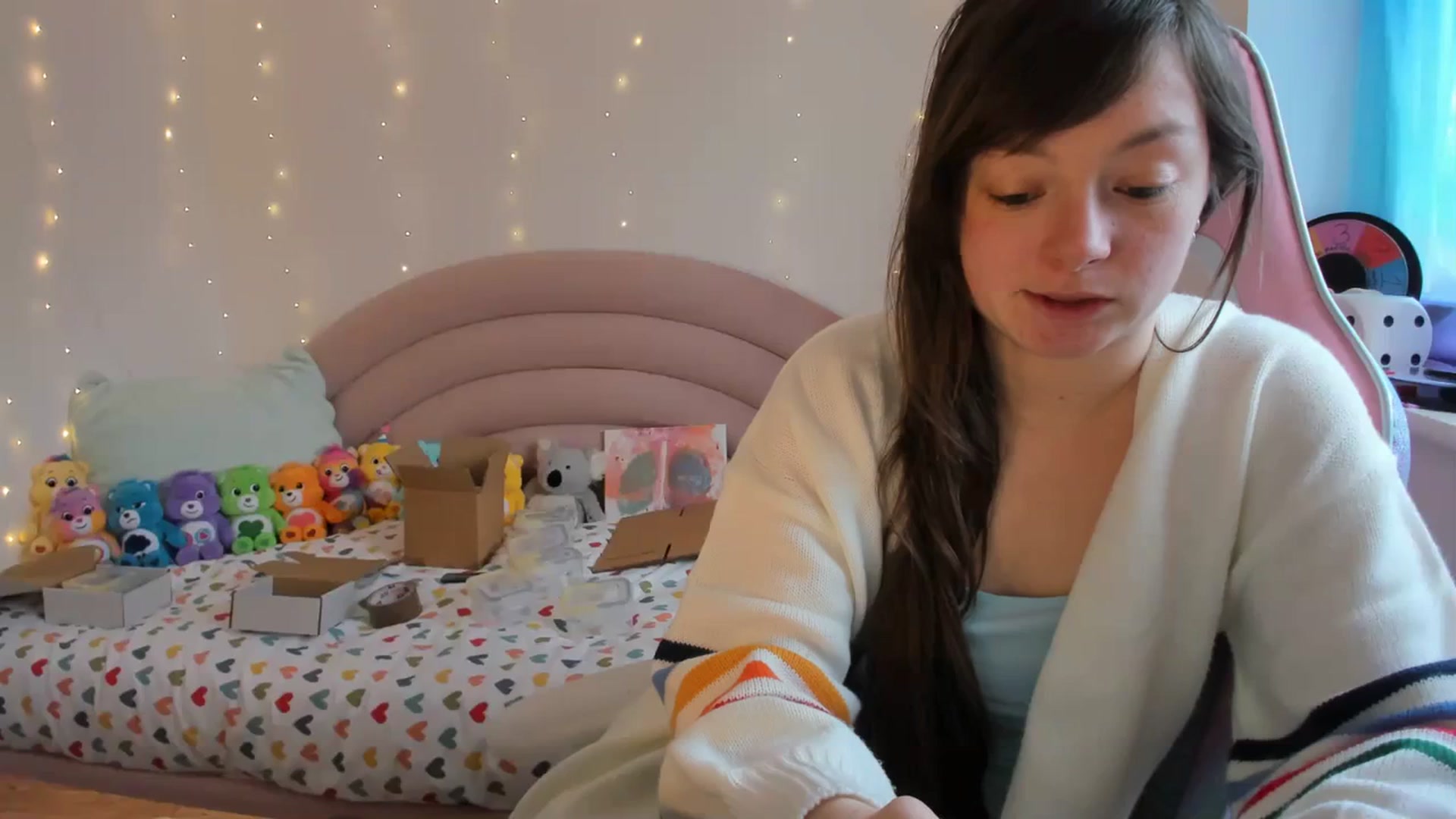 Gallery image thumbnail from JessieBear_'s myfreecams stream on, 01/25/2024, 15:16 image 14 of 20