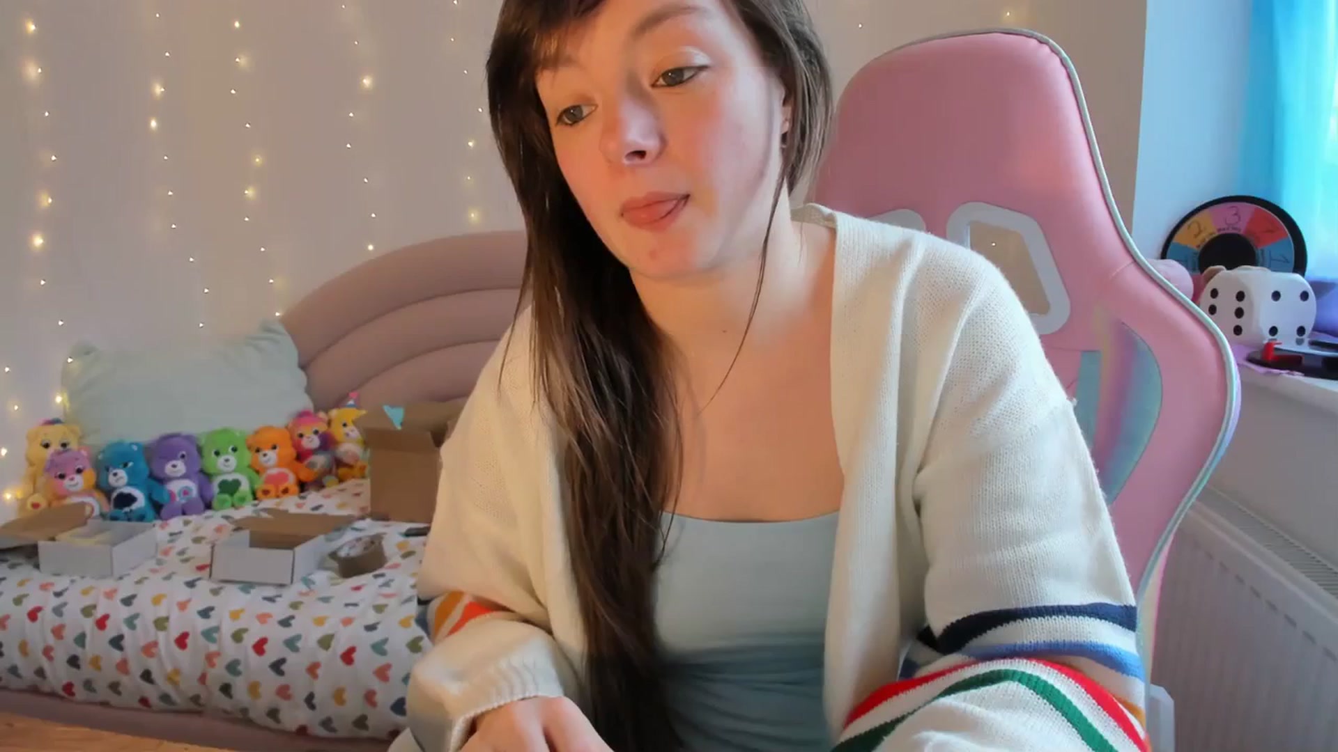 Gallery image thumbnail from JessieBear_'s myfreecams stream on, 01/25/2024, 15:16 image 20 of 20