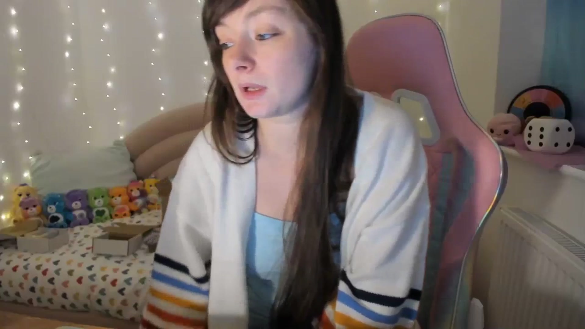 Gallery image thumbnail from JessieBear_'s myfreecams stream on, 01/25/2024, 18:14 image 9 of 20