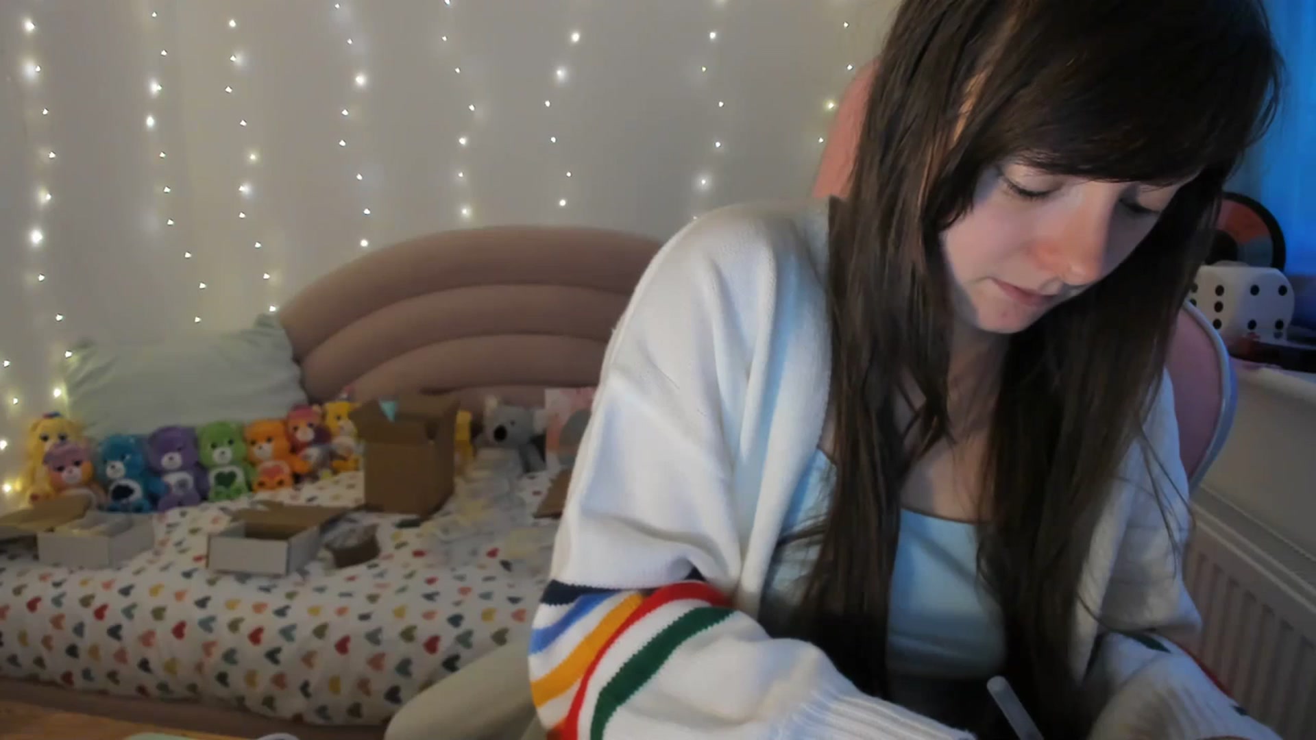 Gallery image thumbnail from JessieBear_'s myfreecams stream on, 01/25/2024, 18:14 image 4 of 20