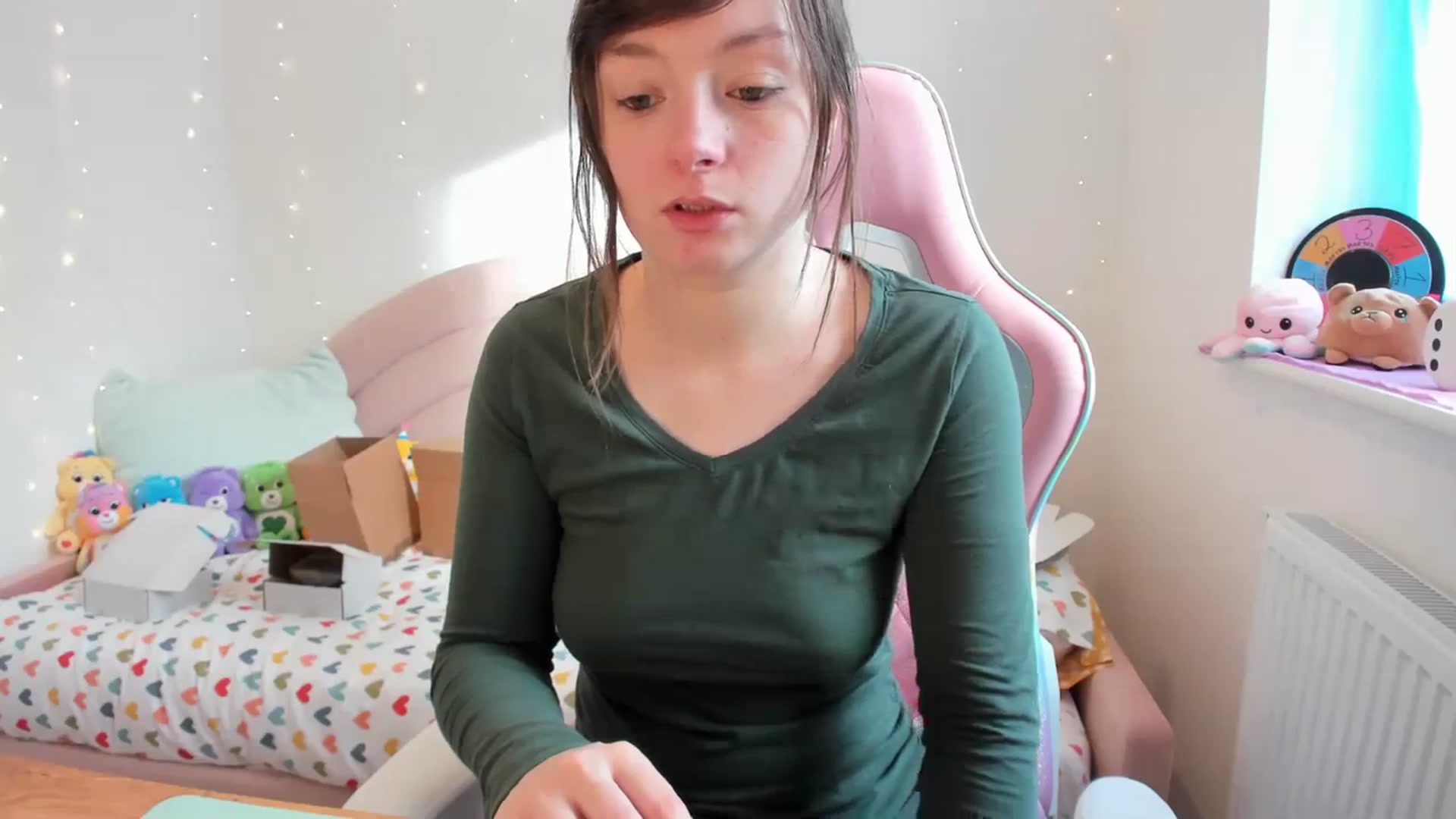 Gallery image thumbnail from JessieBear_'s myfreecams stream on, 01/26/2024, 11:02 image 17 of 20