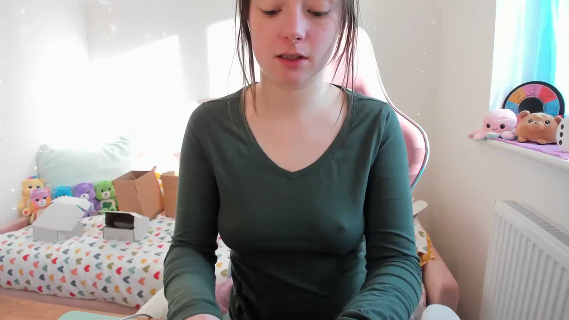 Gallery image thumbnail from JessieBear_'s myfreecams stream on, 01/26/2024, 11:02 image 6 of 20