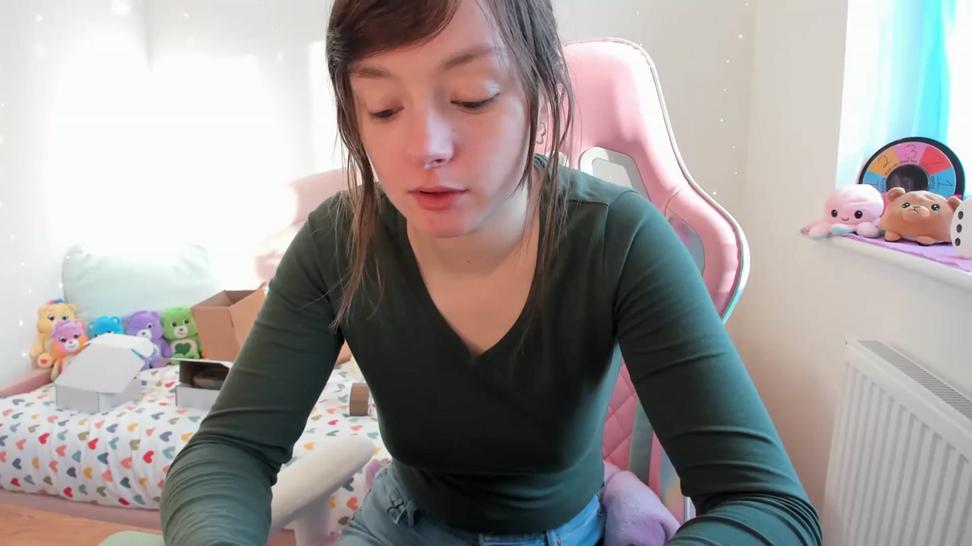 Gallery image thumbnail from JessieBear_'s myfreecams stream on, 01/26/2024, 11:02 image 2 of 20