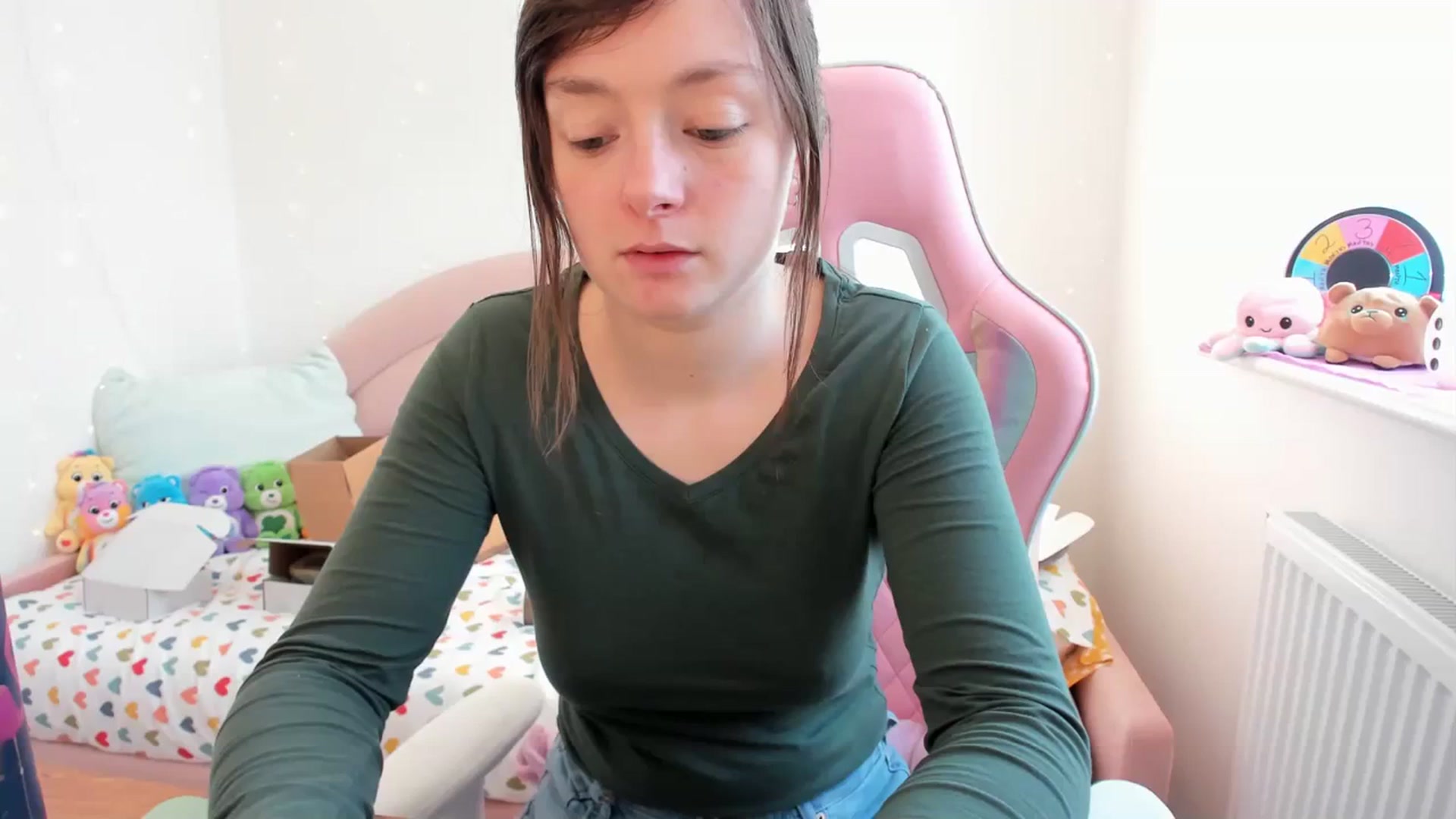 Gallery image thumbnail from JessieBear_'s myfreecams stream on, 01/26/2024, 12:08 image 10 of 20