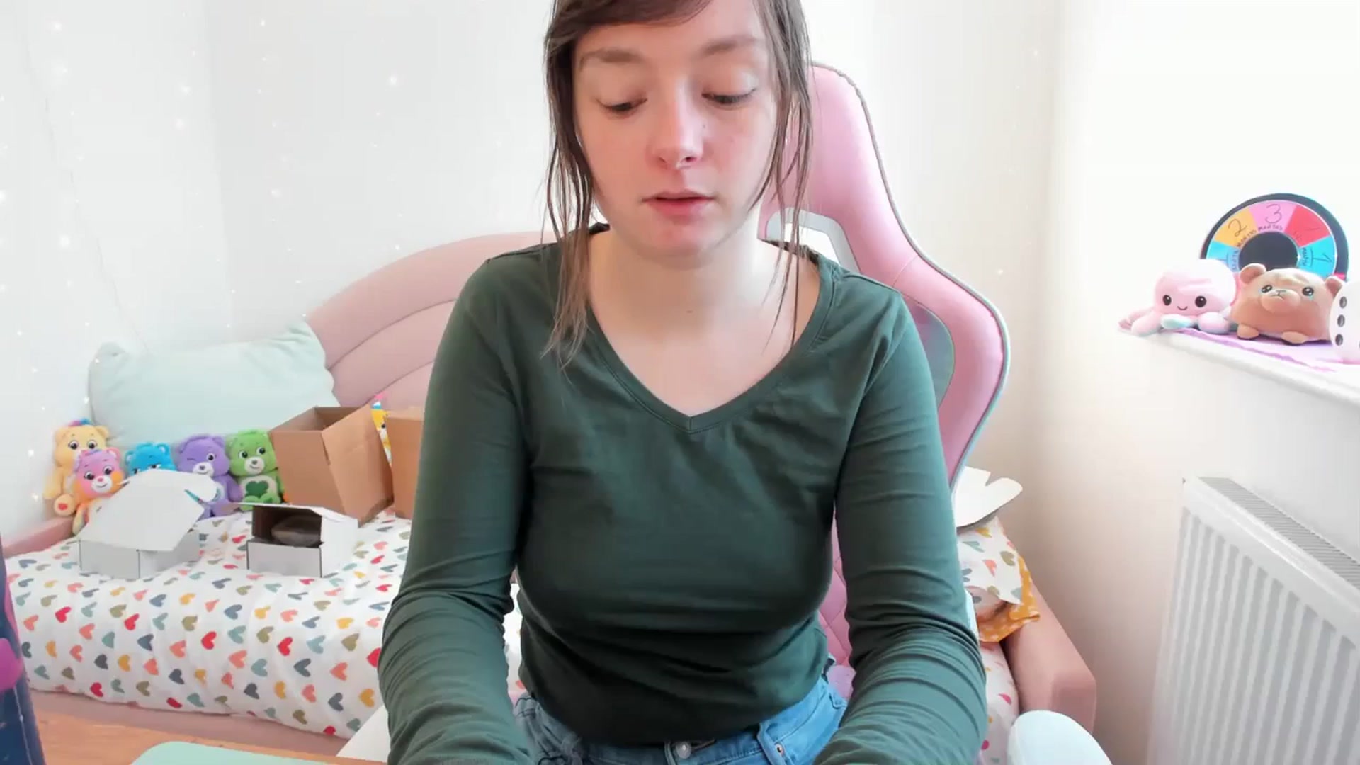 Gallery image thumbnail from JessieBear_'s myfreecams stream on, 01/26/2024, 12:08 image 5 of 20