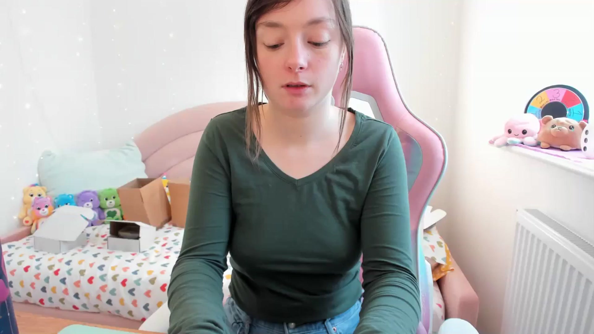 Gallery image thumbnail from JessieBear_'s myfreecams stream on, 01/26/2024, 12:08 image 9 of 20