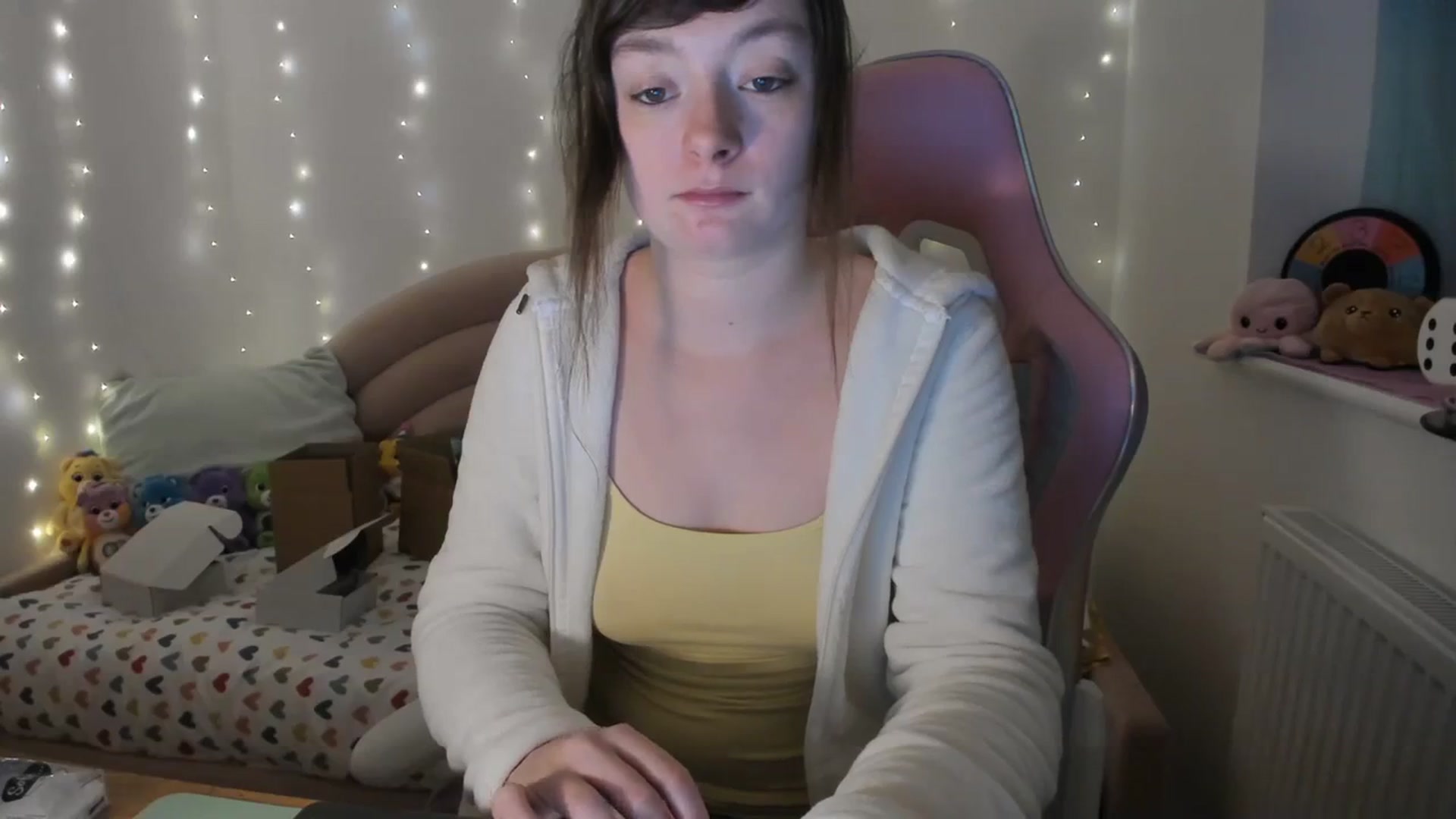 Gallery image thumbnail from JessieBear_'s myfreecams stream on, 01/29/2024, 17:56 image 19 of 20