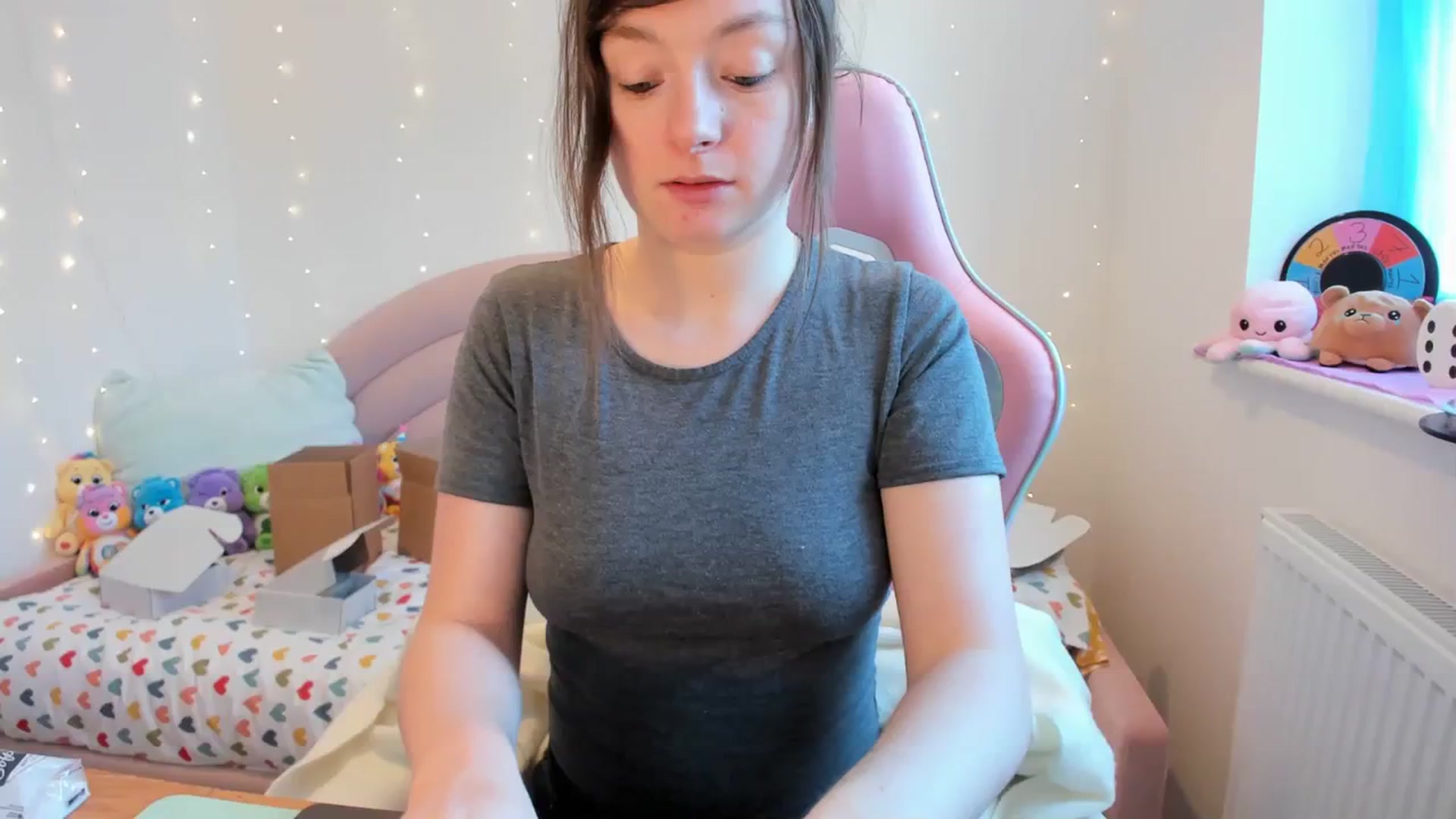 Gallery image thumbnail from JessieBear_'s myfreecams stream on, 01/30/2024, 14:02 image 4 of 20