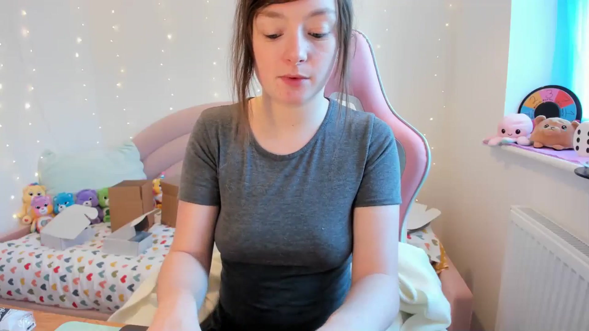Gallery image thumbnail from JessieBear_'s myfreecams stream on, 01/30/2024, 14:02 image 10 of 20