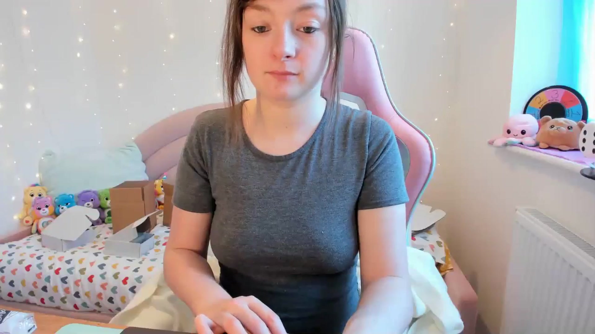 Gallery image thumbnail from JessieBear_'s myfreecams stream on, 01/30/2024, 14:02 image 20 of 20