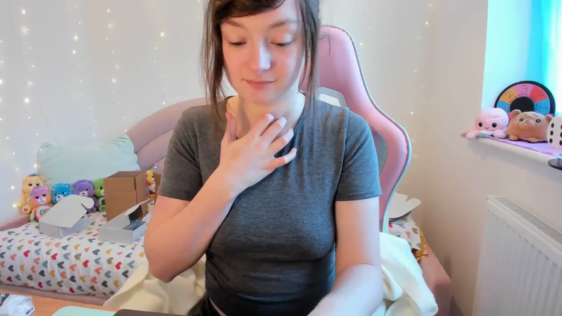 Gallery image thumbnail from JessieBear_'s myfreecams stream on, 01/30/2024, 14:02 image 19 of 20