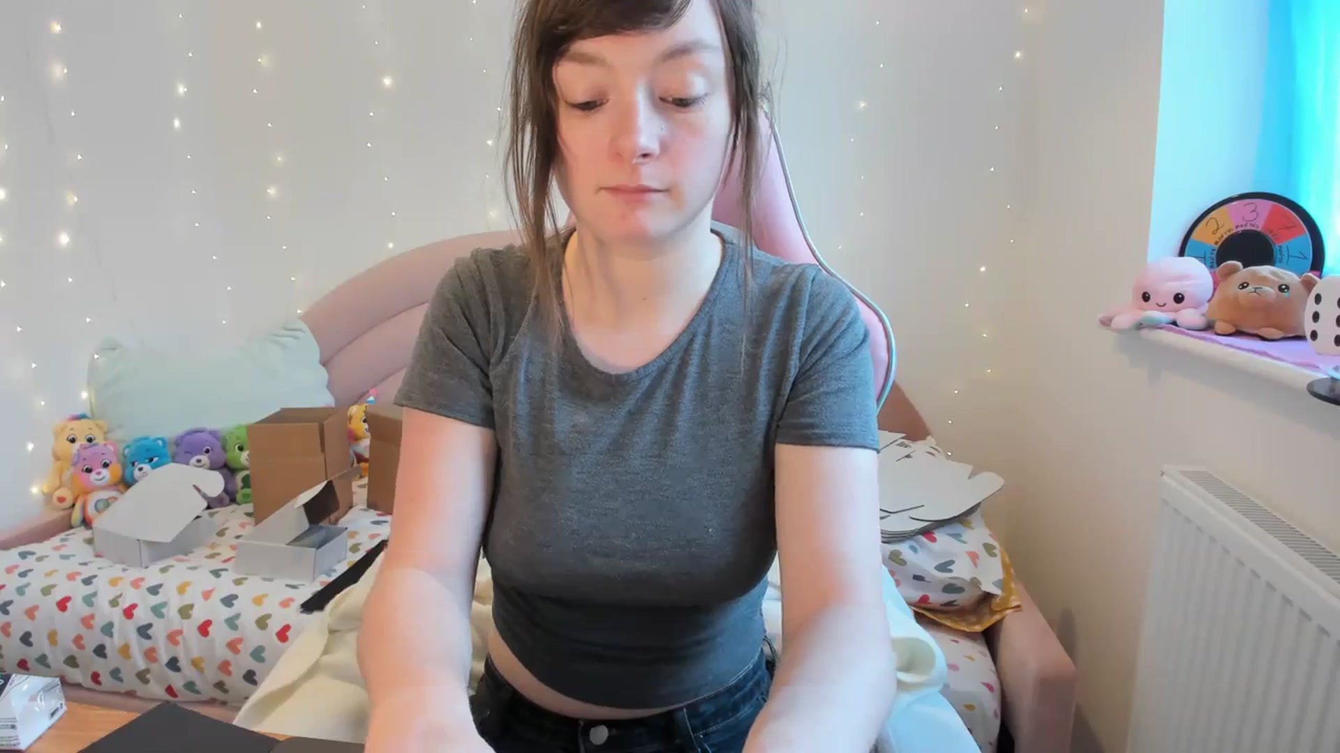 Gallery image thumbnail from JessieBear_'s myfreecams stream on, 01/30/2024, 15:25 image 16 of 20