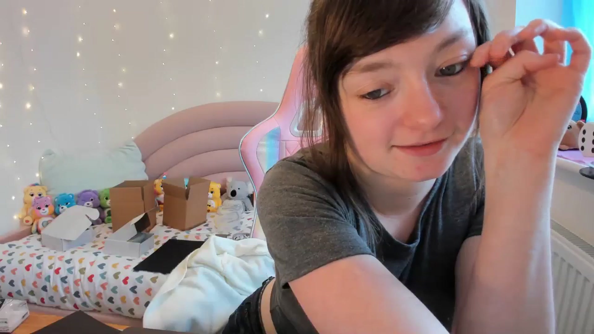 Gallery image thumbnail from JessieBear_'s myfreecams stream on, 01/30/2024, 15:25 image 17 of 20