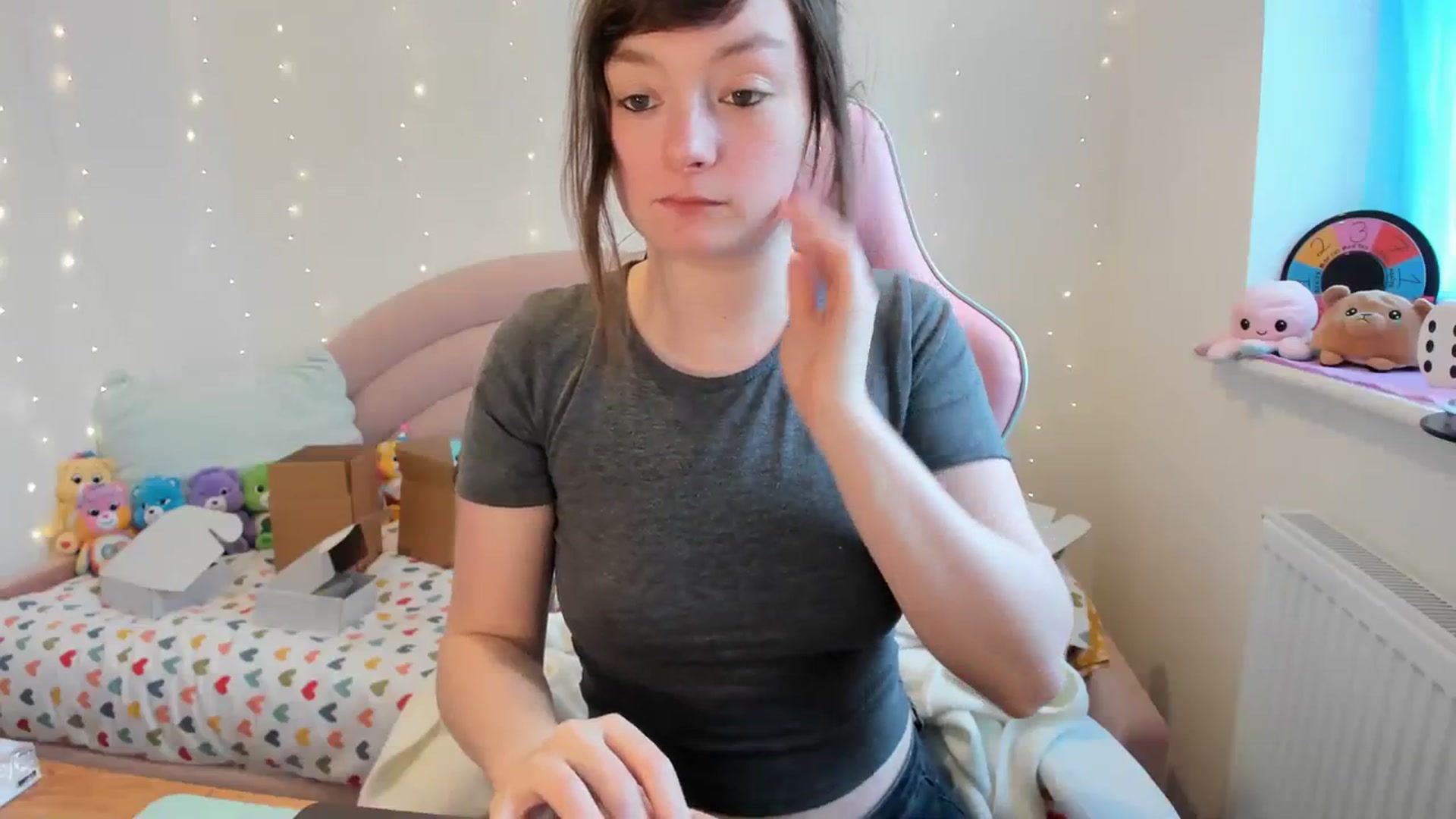 Gallery image thumbnail from JessieBear_'s myfreecams stream on, 01/30/2024, 15:25 image 19 of 20