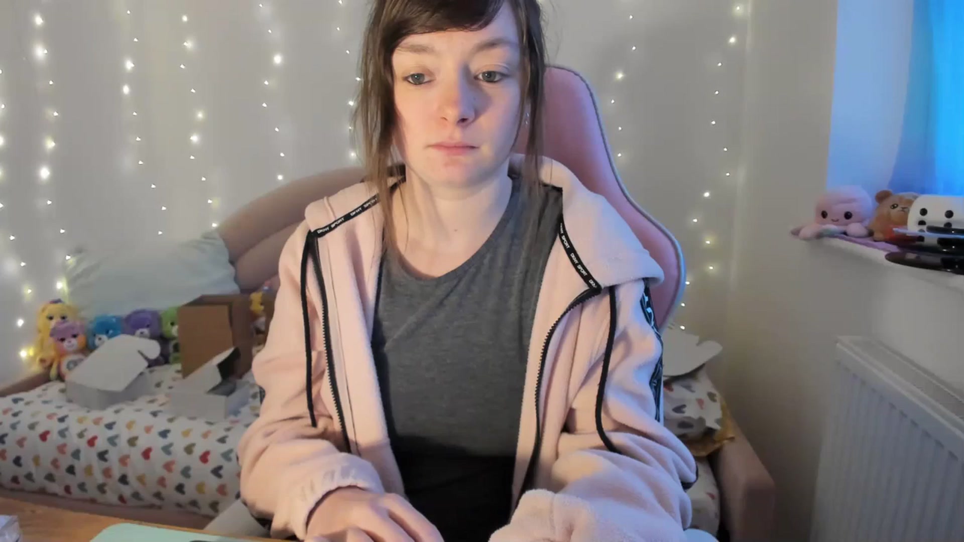Gallery image thumbnail from JessieBear_'s myfreecams stream on, 01/30/2024, 18:18 image 9 of 20