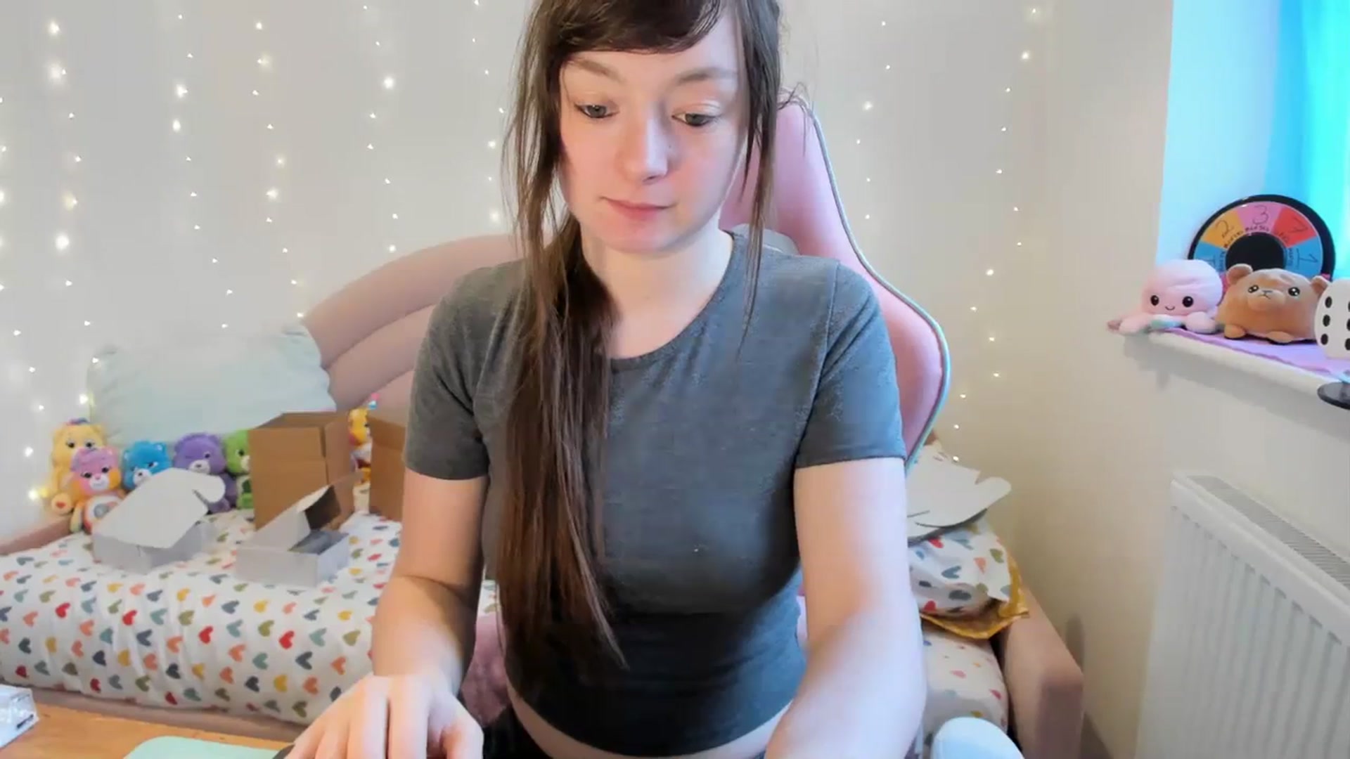 Gallery image thumbnail from JessieBear_'s myfreecams stream on, 01/30/2024, 18:18 image 2 of 20