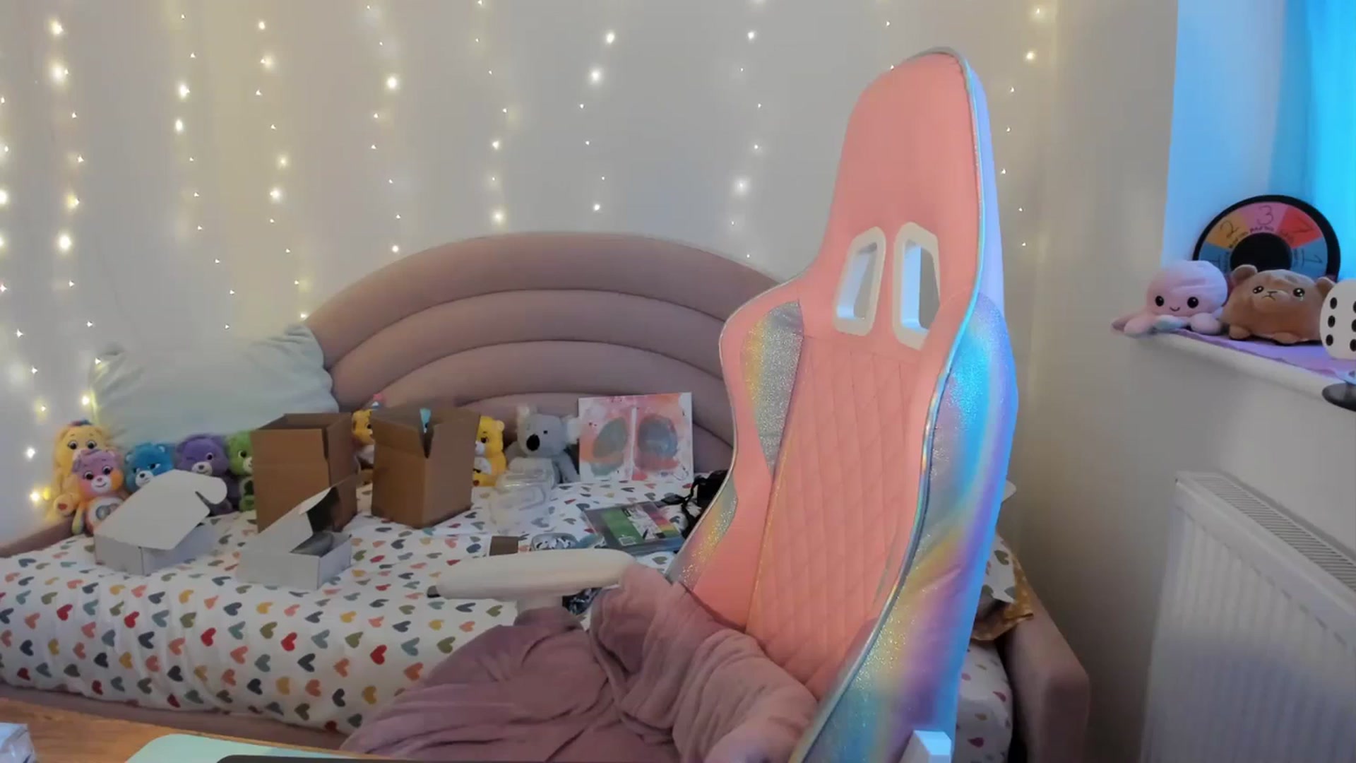 Gallery image thumbnail from JessieBear_'s myfreecams stream on, 01/30/2024, 18:18 image 8 of 20