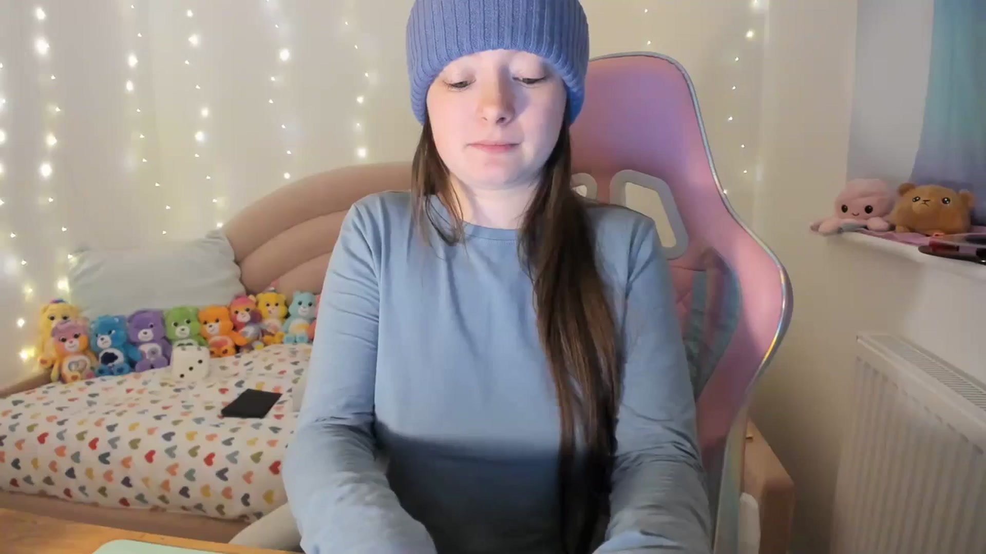 Gallery image thumbnail from JessieBear_'s myfreecams stream on, 02/01/2024, 18:06 image 3 of 20
