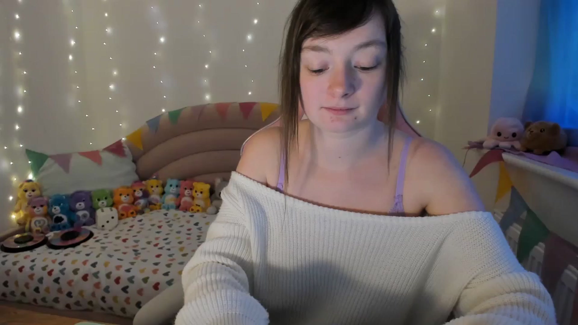 Gallery image thumbnail from JessieBear_'s myfreecams stream on, 02/06/2024, 17:30 image 11 of 20