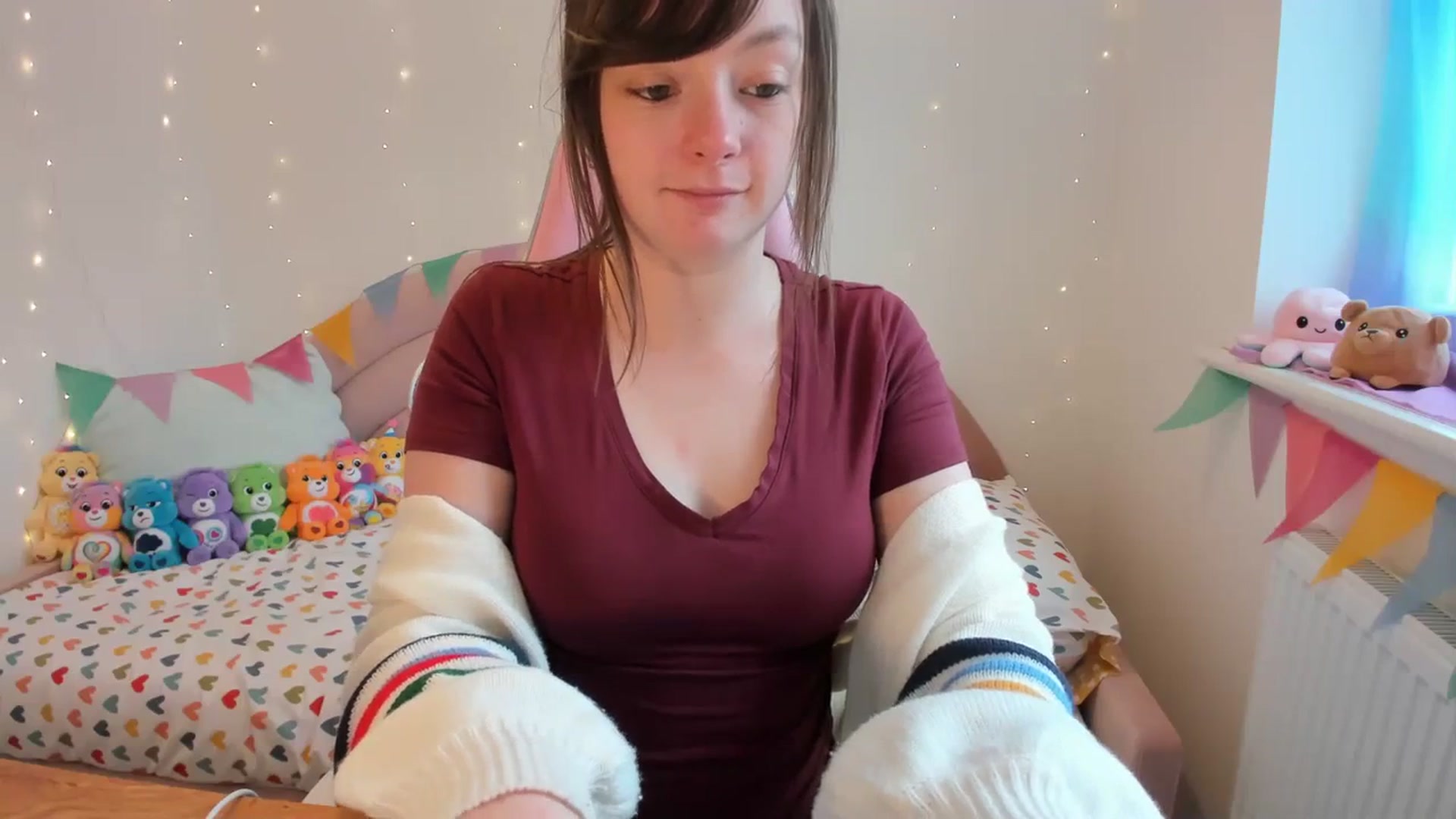 Gallery image thumbnail from JessieBear_'s myfreecams stream on, 02/19/2024, 14:11 image 8 of 20
